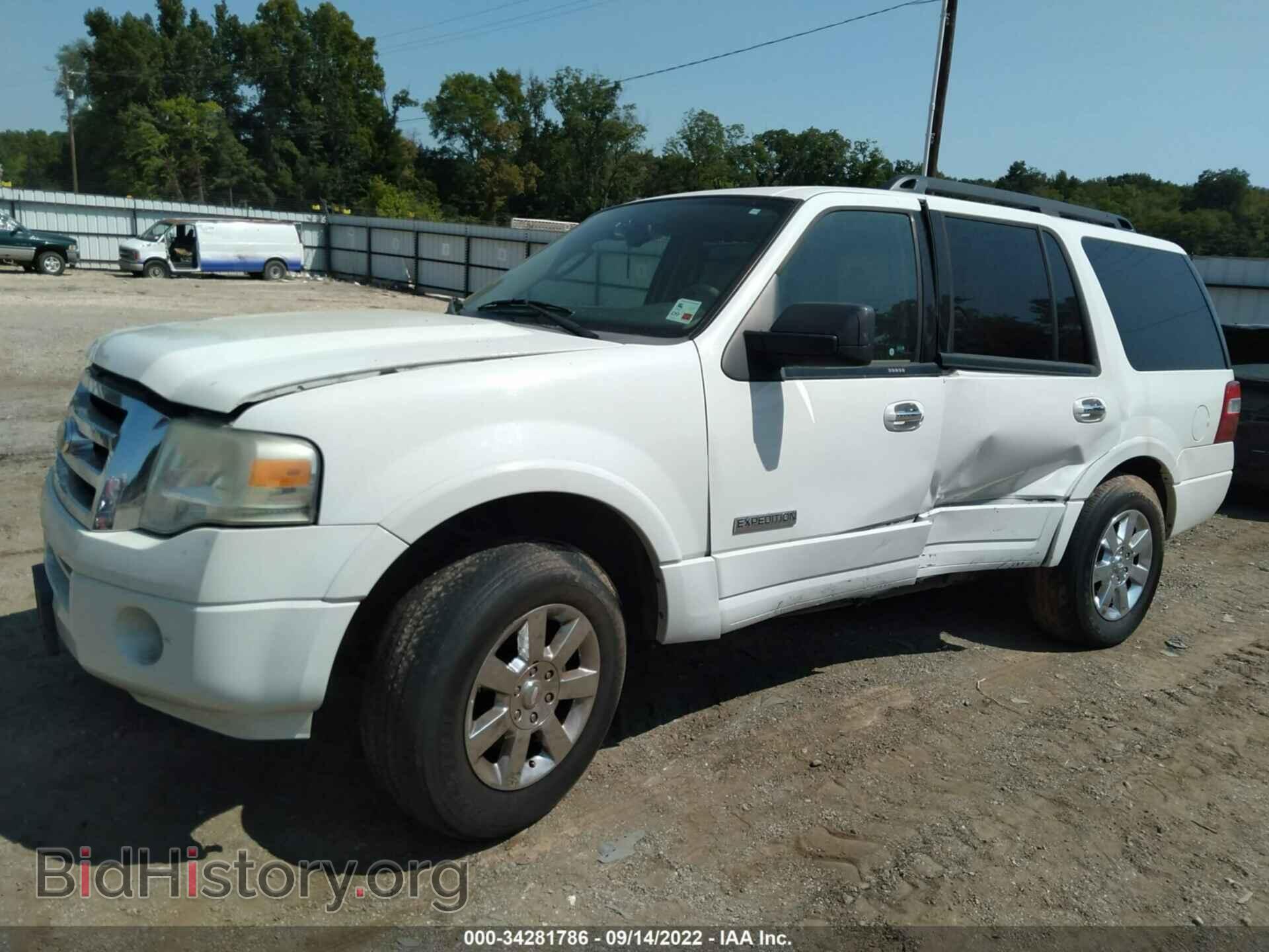 2008 FORD EXPEDITION - VIN: 1FMFU15518LA80665 - Фото 2