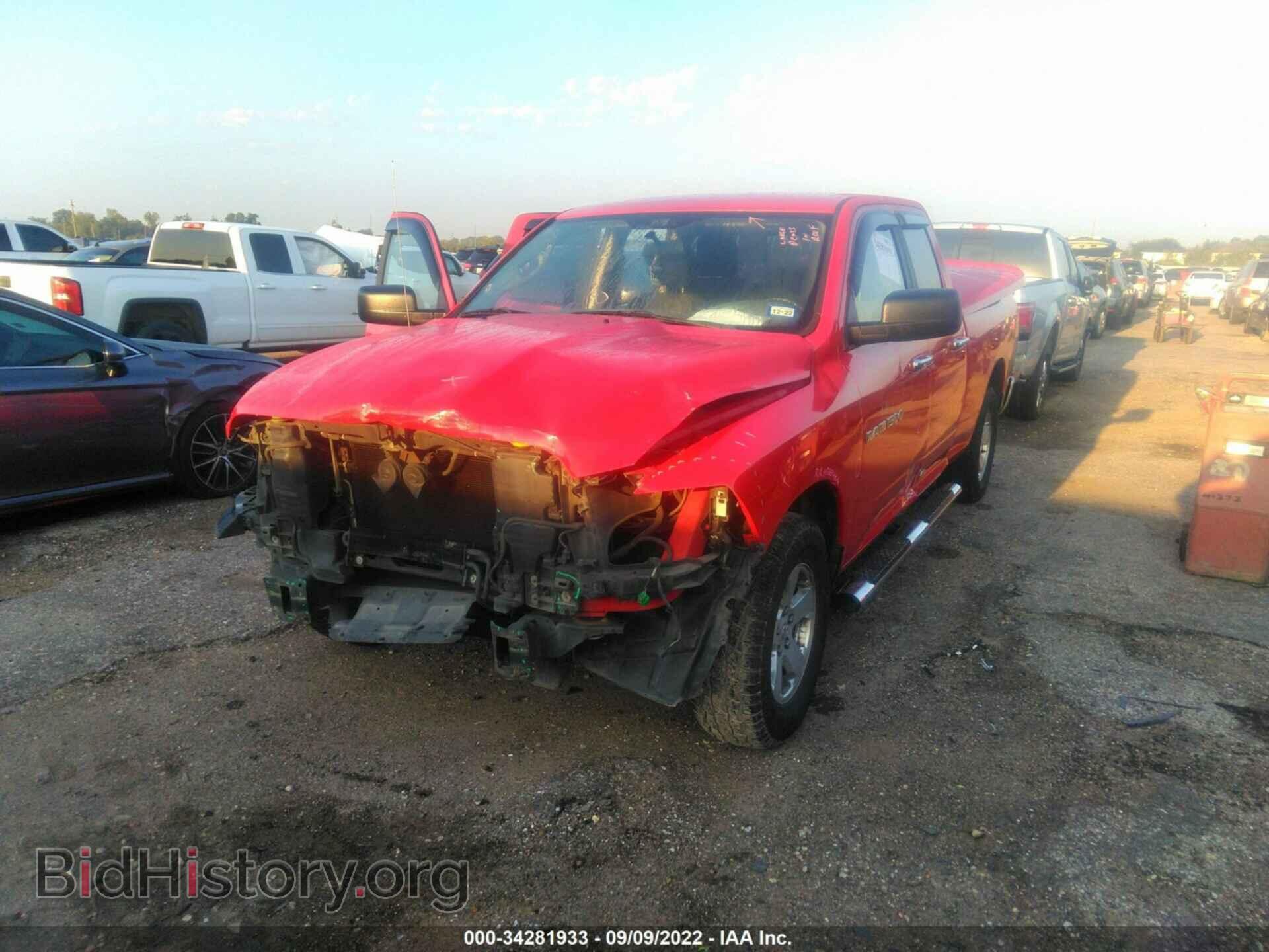 2011 RAM 1500 - VIN: 1D7RB1GP0BS637297 - Фото 2