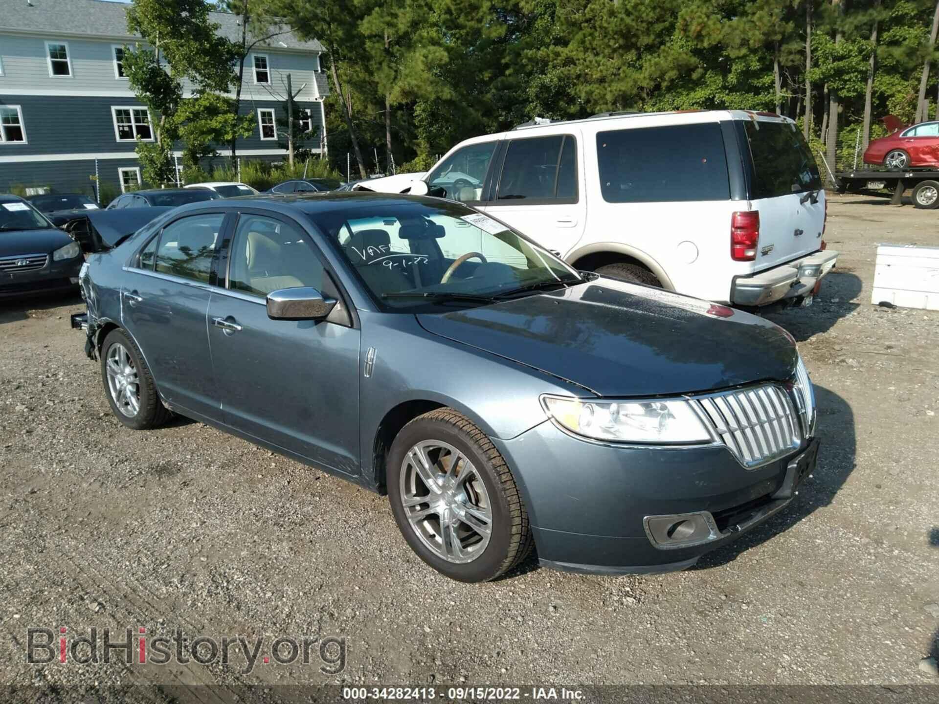 Photo 3LNHL2JC2BR773999 - LINCOLN MKZ 2011