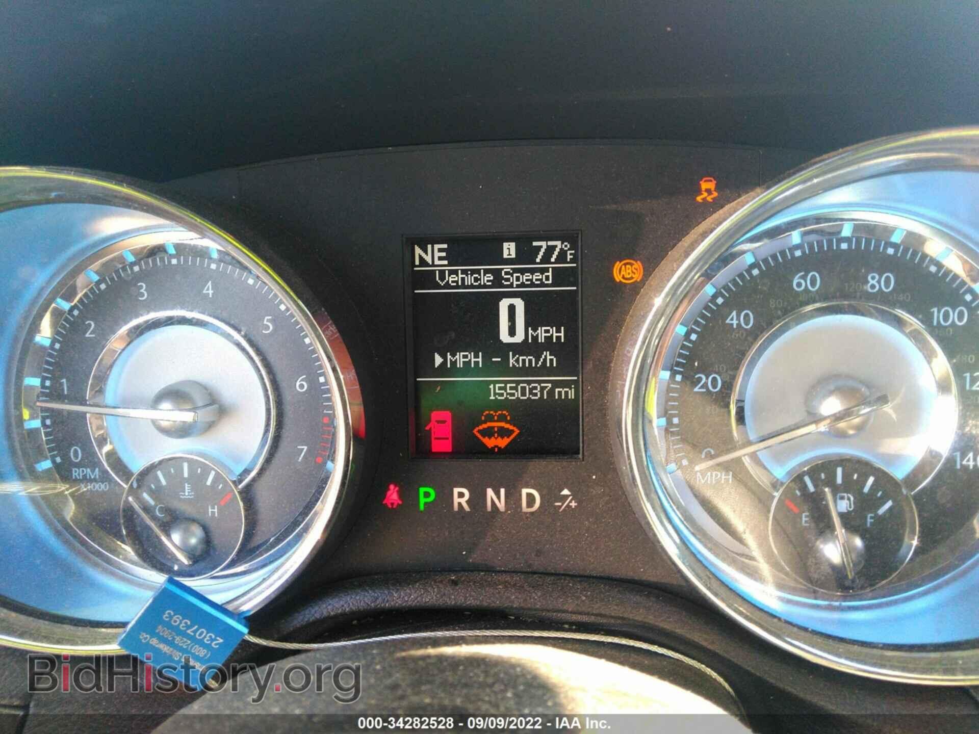 2011 CHRYSLER 300 - VIN: 2c3ca5cg2bh585263 - Фото 7