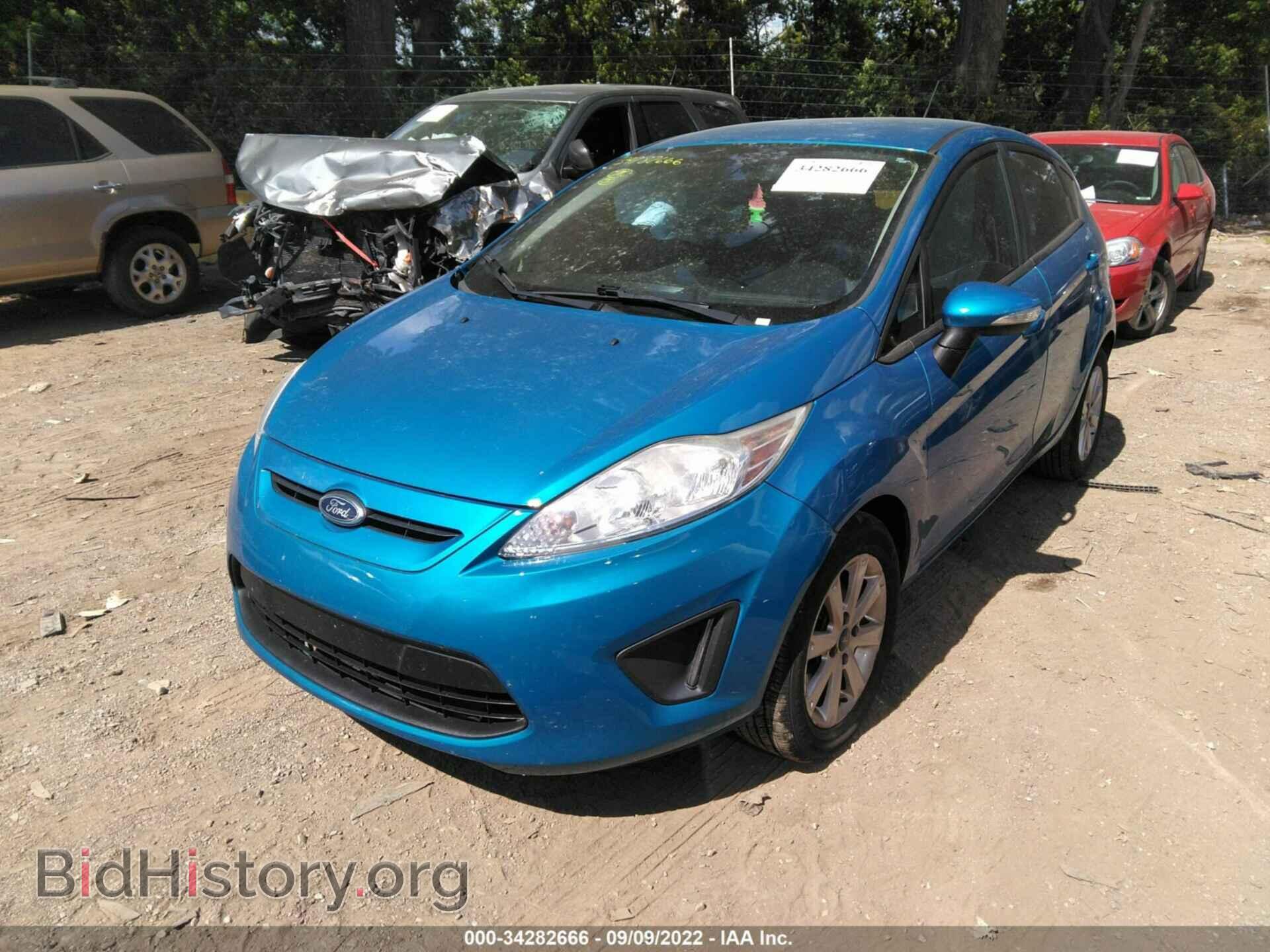 2013 FORD FIESTA - VIN: 3FADP4EJ5DM176685 - Фото 2