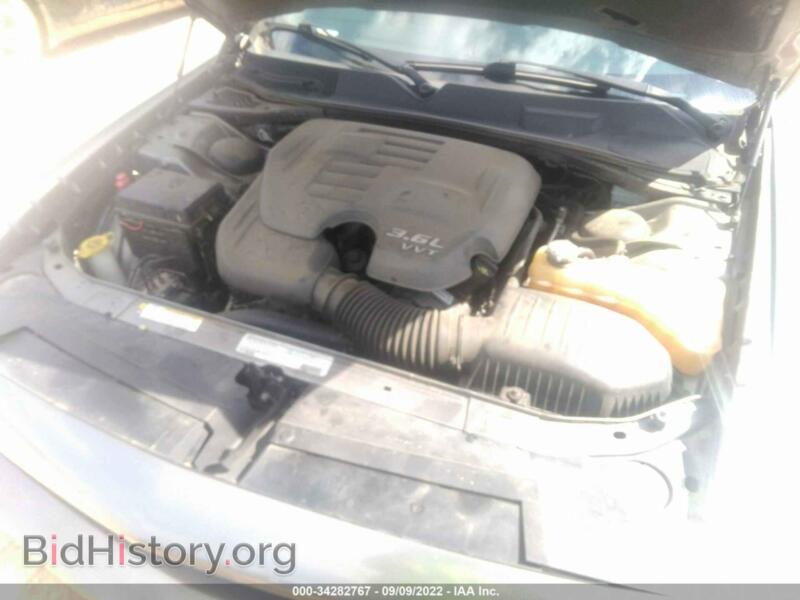 2012 Dodge CHALLENGER (VIN 2C3CDYAG5CH206558) — photo 10 of 11