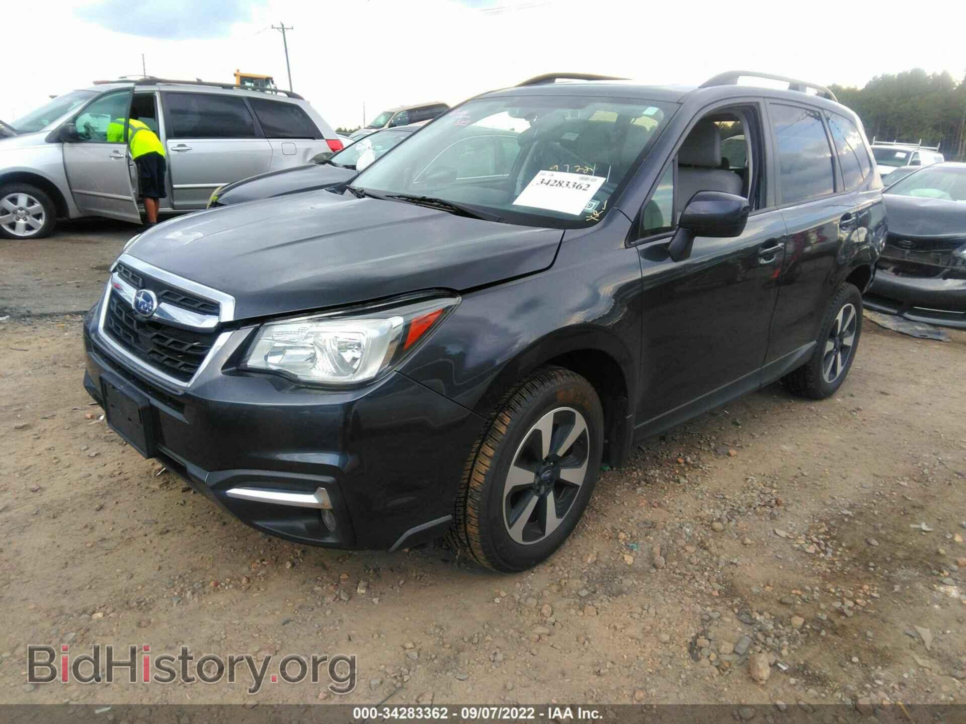 2017 SUBARU FORESTER - VIN: JF2SJAGC7HH514132 - Фото 2