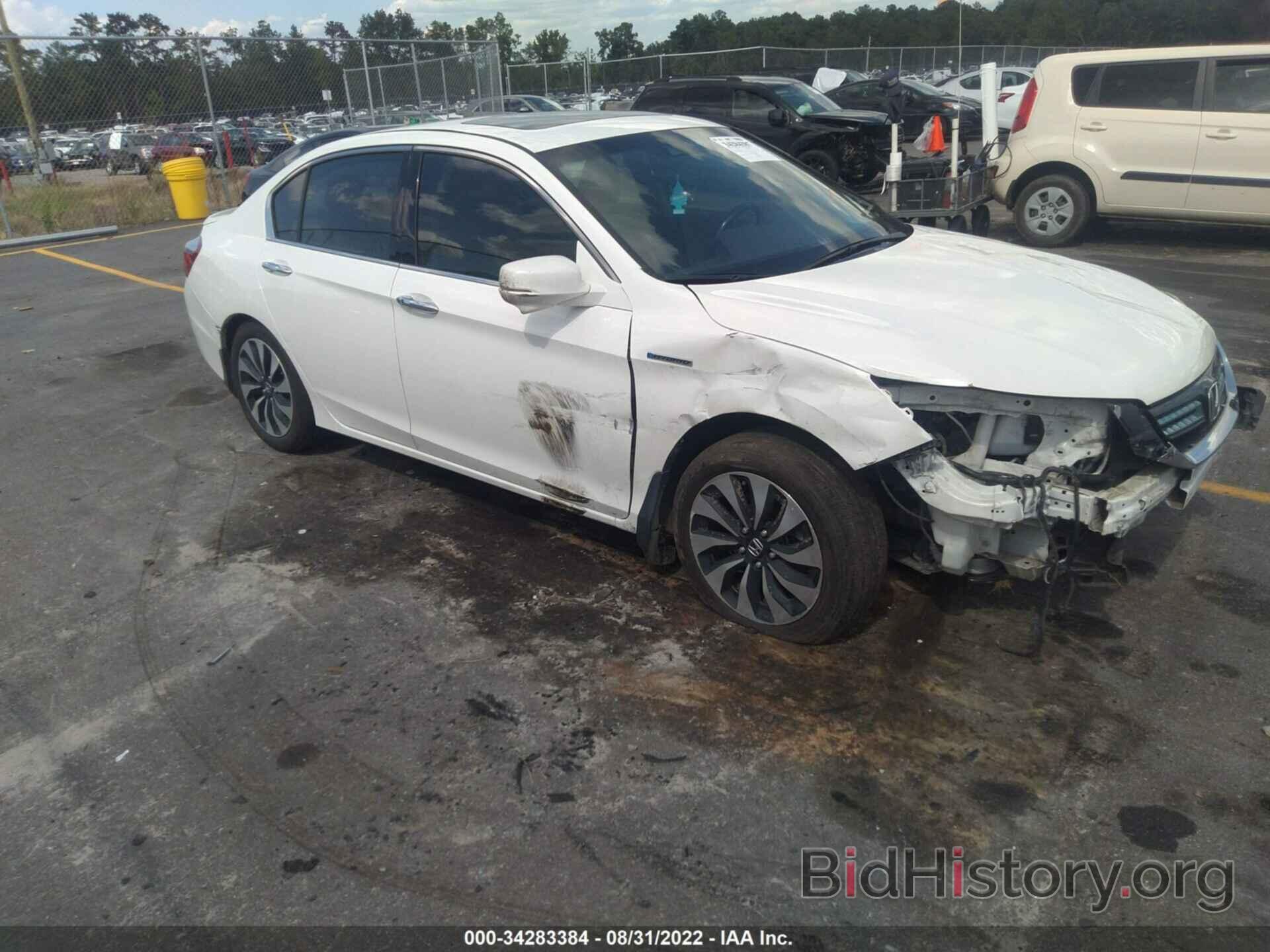 Photo 1HGCR6F76FA006982 - HONDA ACCORD HYBRID 2015