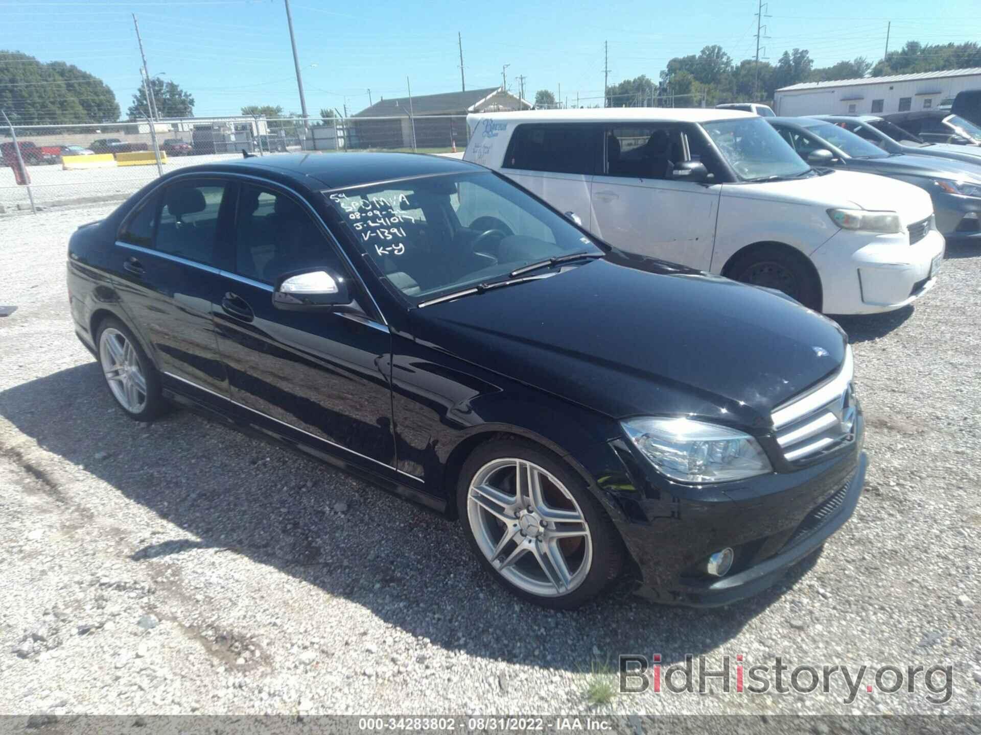 Photo WDDGF56X69R041391 - MERCEDES-BENZ C-CLASS 2009