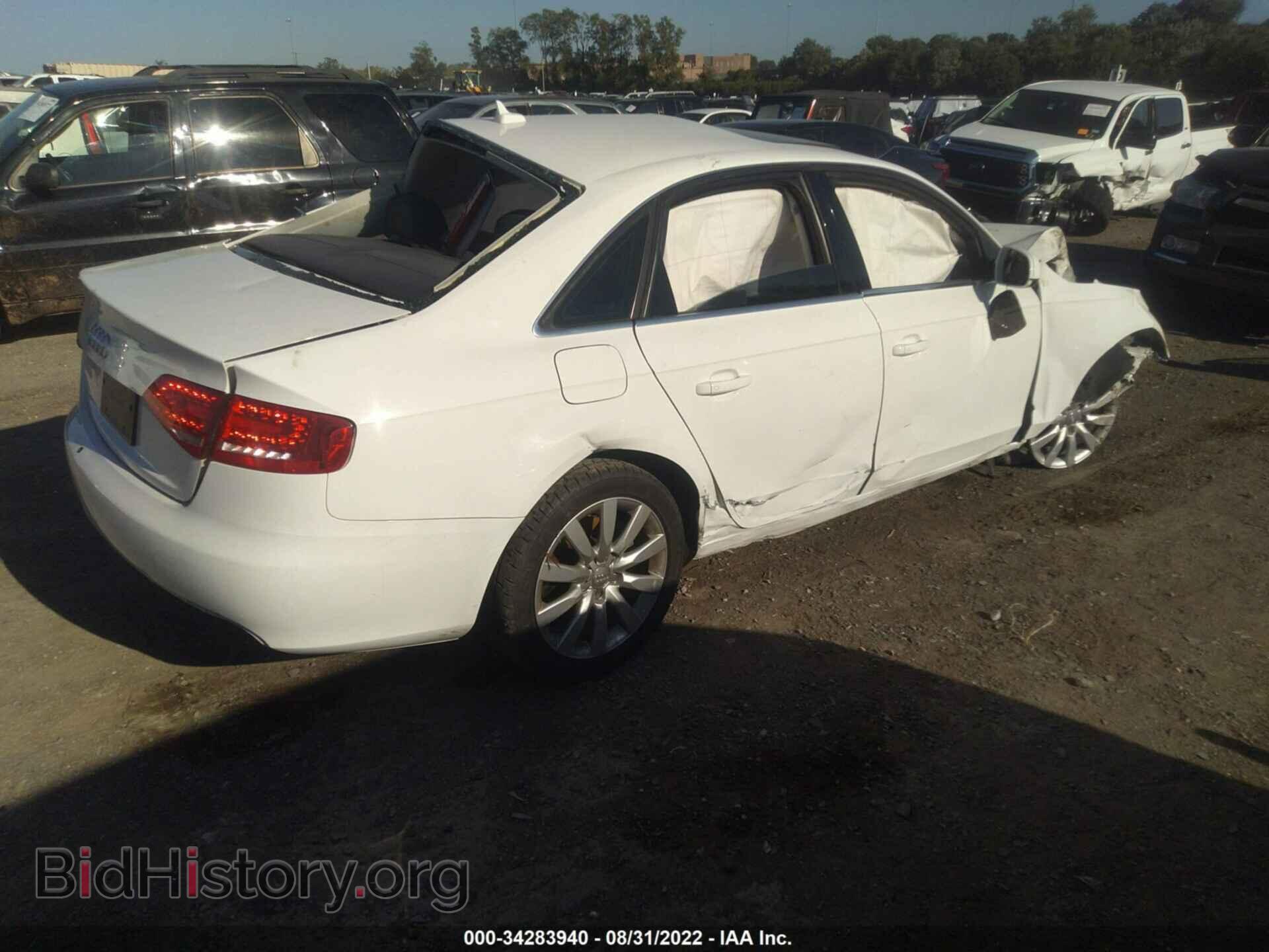 2011 AUDI A4 - VIN: WAUEFBFL5BN027666 - Фото 4
