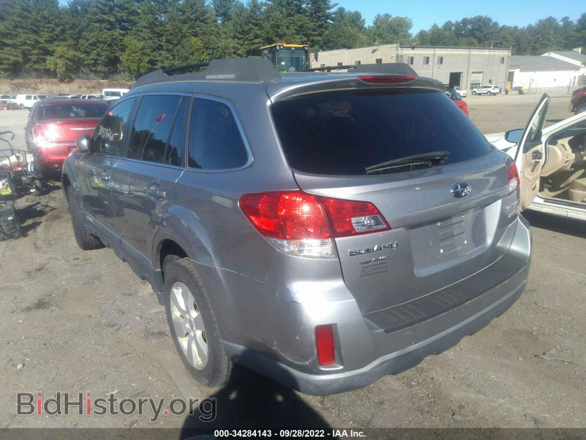2011 SUBARU OUTBACK - VIN: 4S4BRBCC2B3345835 - Фото 3