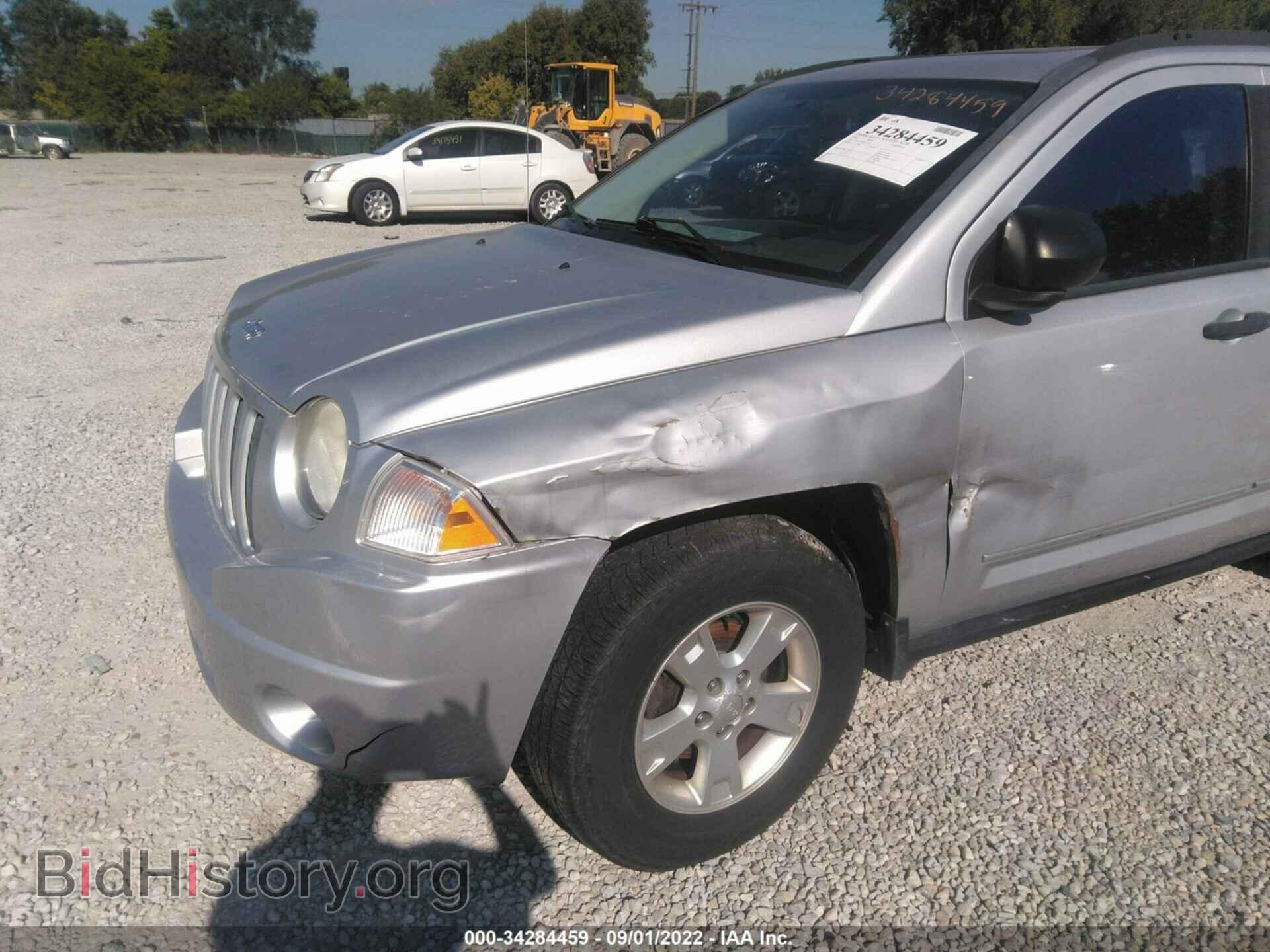2008 JEEP COMPASS - VIN: 1J8FF47W28D725252 - Фото 6