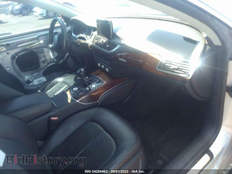 2012 Audi A7 (VIN WAUSGAFC8CN001798) — photo 5 of 12