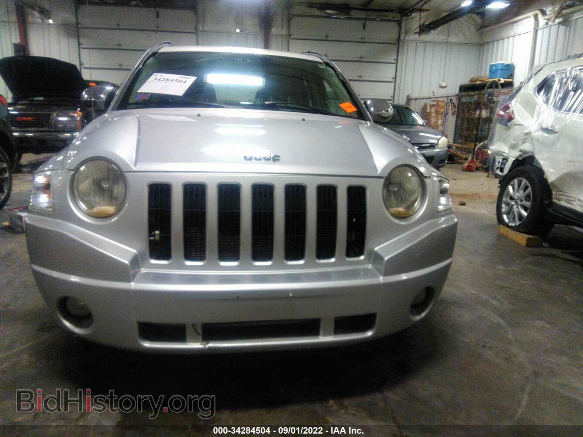 2010 JEEP COMPASS - VIN: 1J4NF4FB2AD510911 - Фото 6