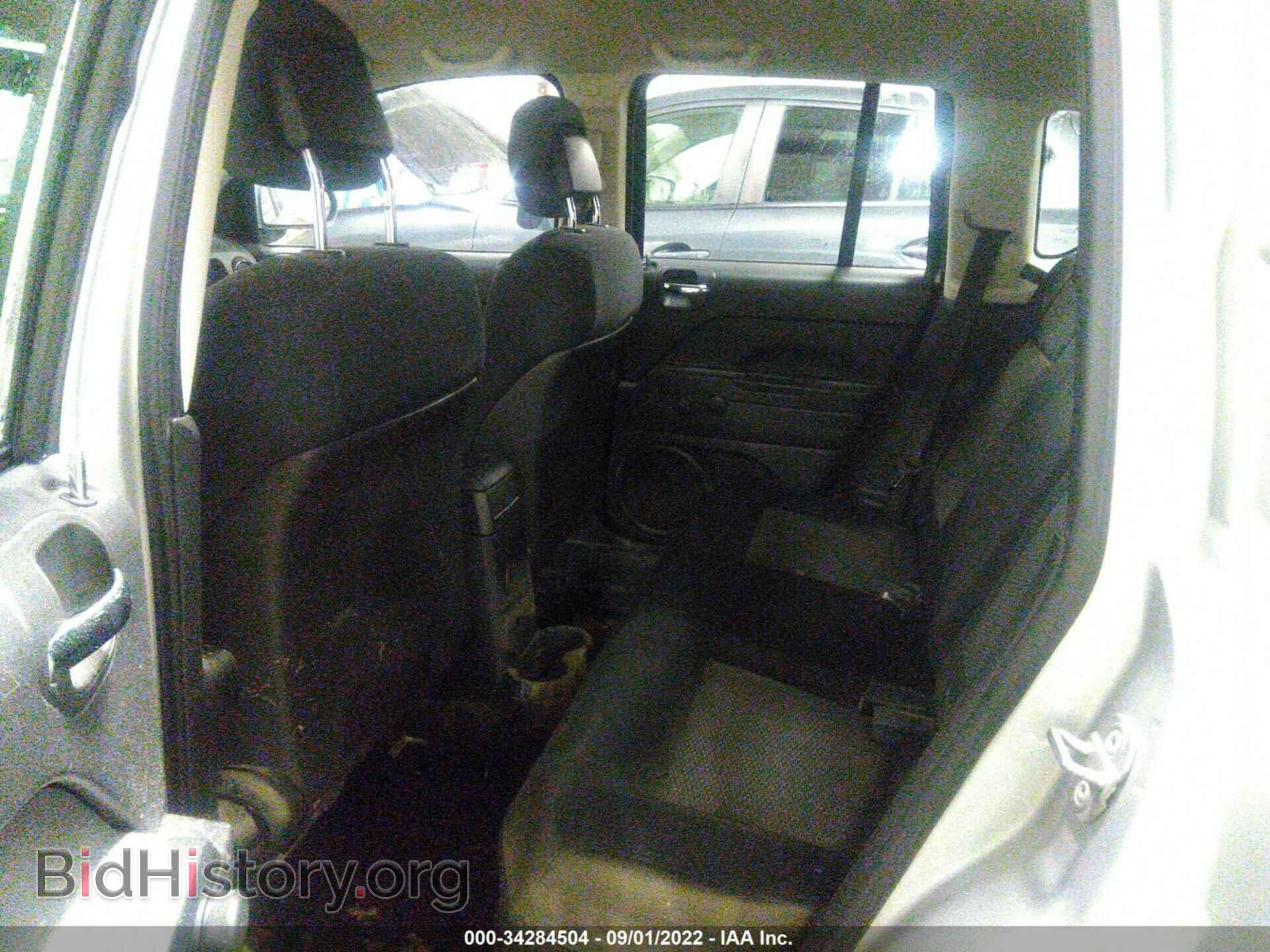 2010 JEEP COMPASS - VIN: 1J4NF4FB2AD510911 - Фото 8