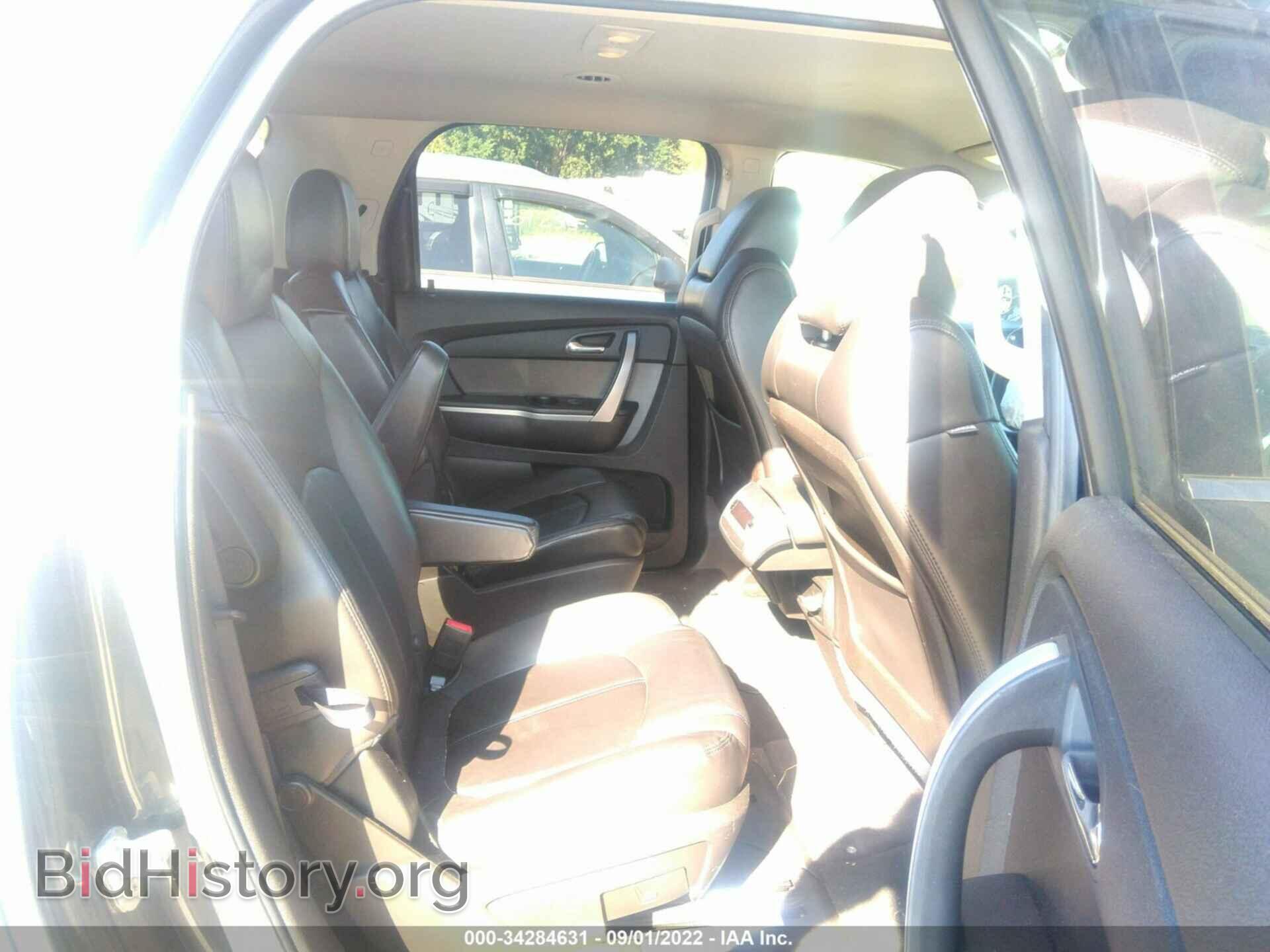 2011 GMC ACADIA - VIN: 1GKKRRED8BJ193045 - Photo 8
