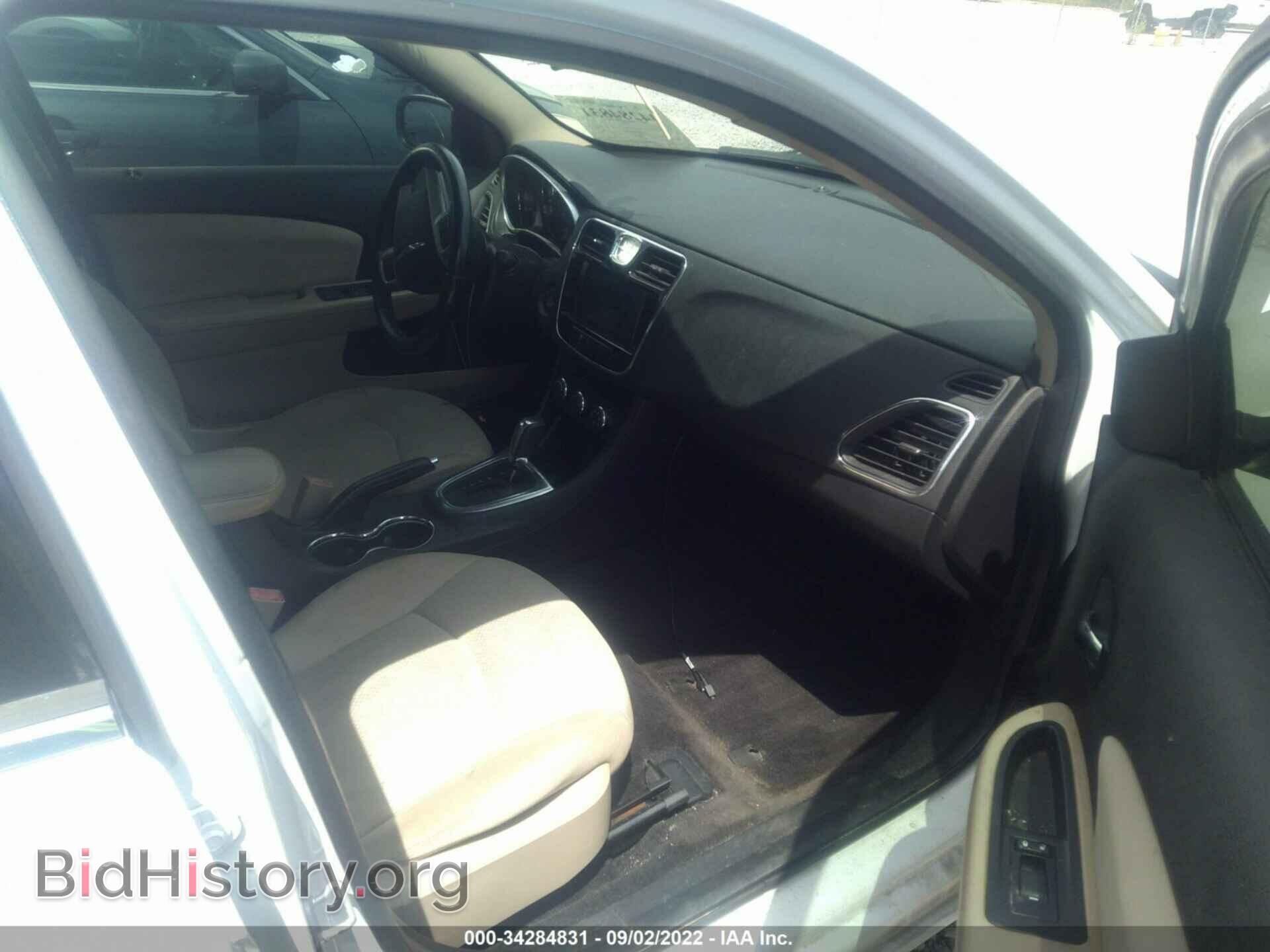 2012 CHRYSLER 200 - VIN: 1C3CCBBG9CN277011 - Фото 5
