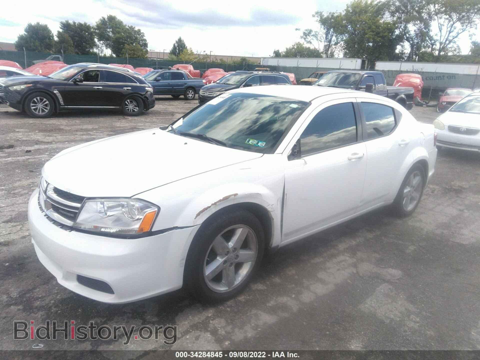 2011 DODGE AVENGER - VIN: 1B3BD4FB8BN563074 - Фото 2