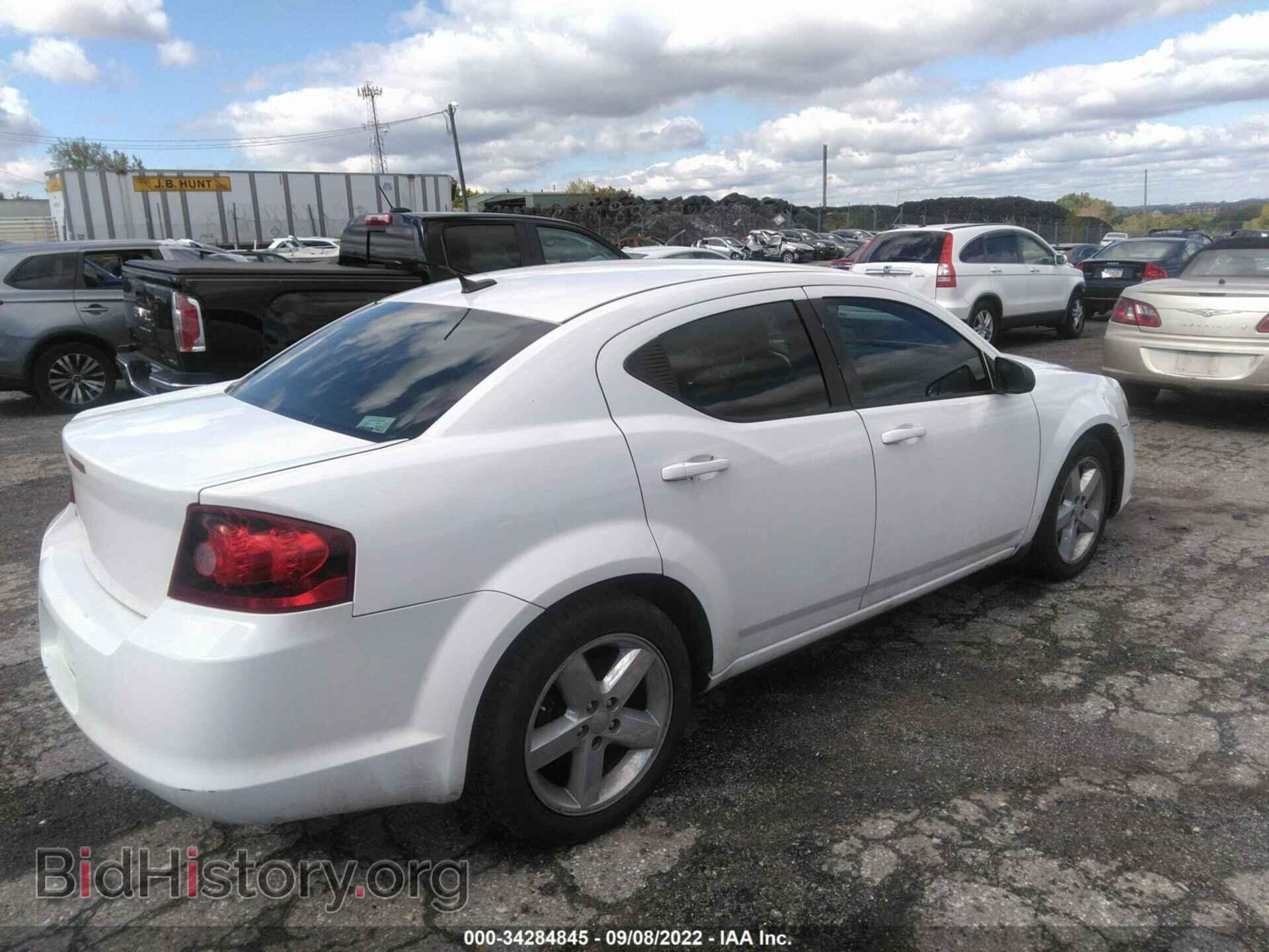 2011 DODGE AVENGER - VIN: 1B3BD4FB8BN563074 - Фото 4