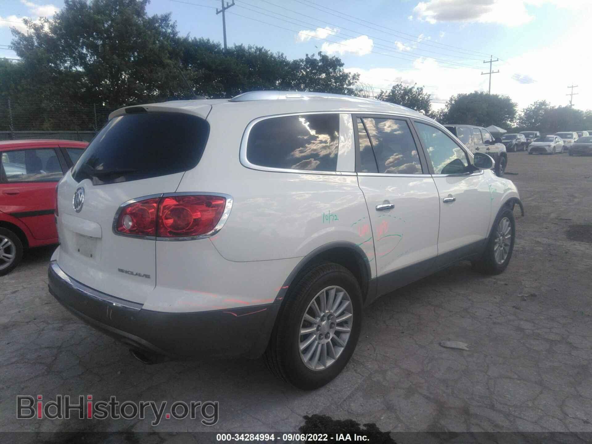 2012 BUICK ENCLAVE - VIN: 5GAKRCED3CJ266561 - Фото 4