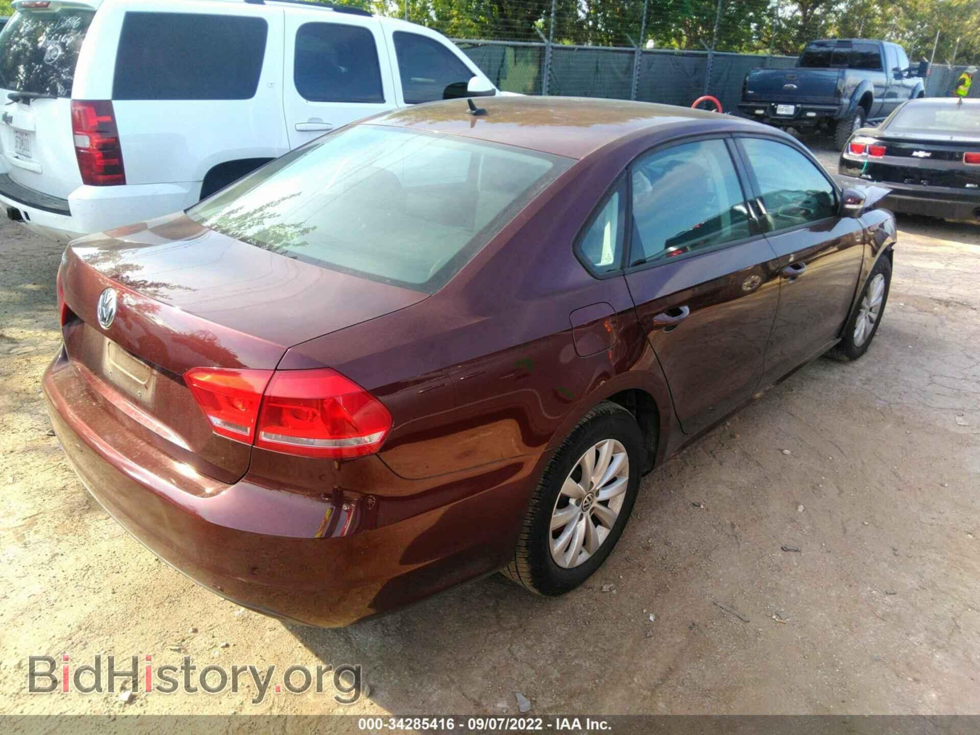 2013 VOLKSWAGEN PASSAT - VIN: 1VWAP7A32DC067766 - Фото 4