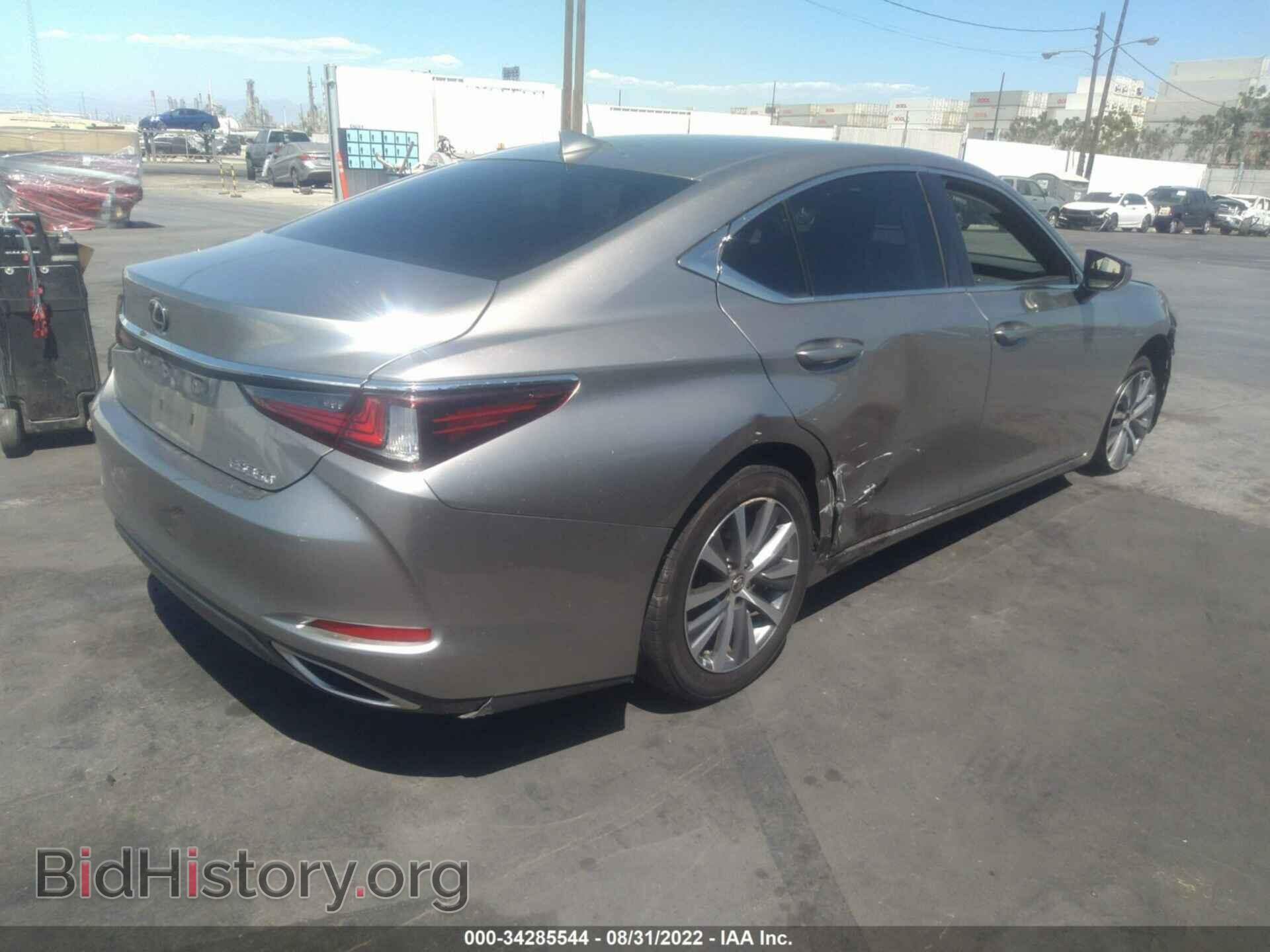 2020 LEXUS ES - VIN: 58ACZ1B1XLU070590 - Фото 4