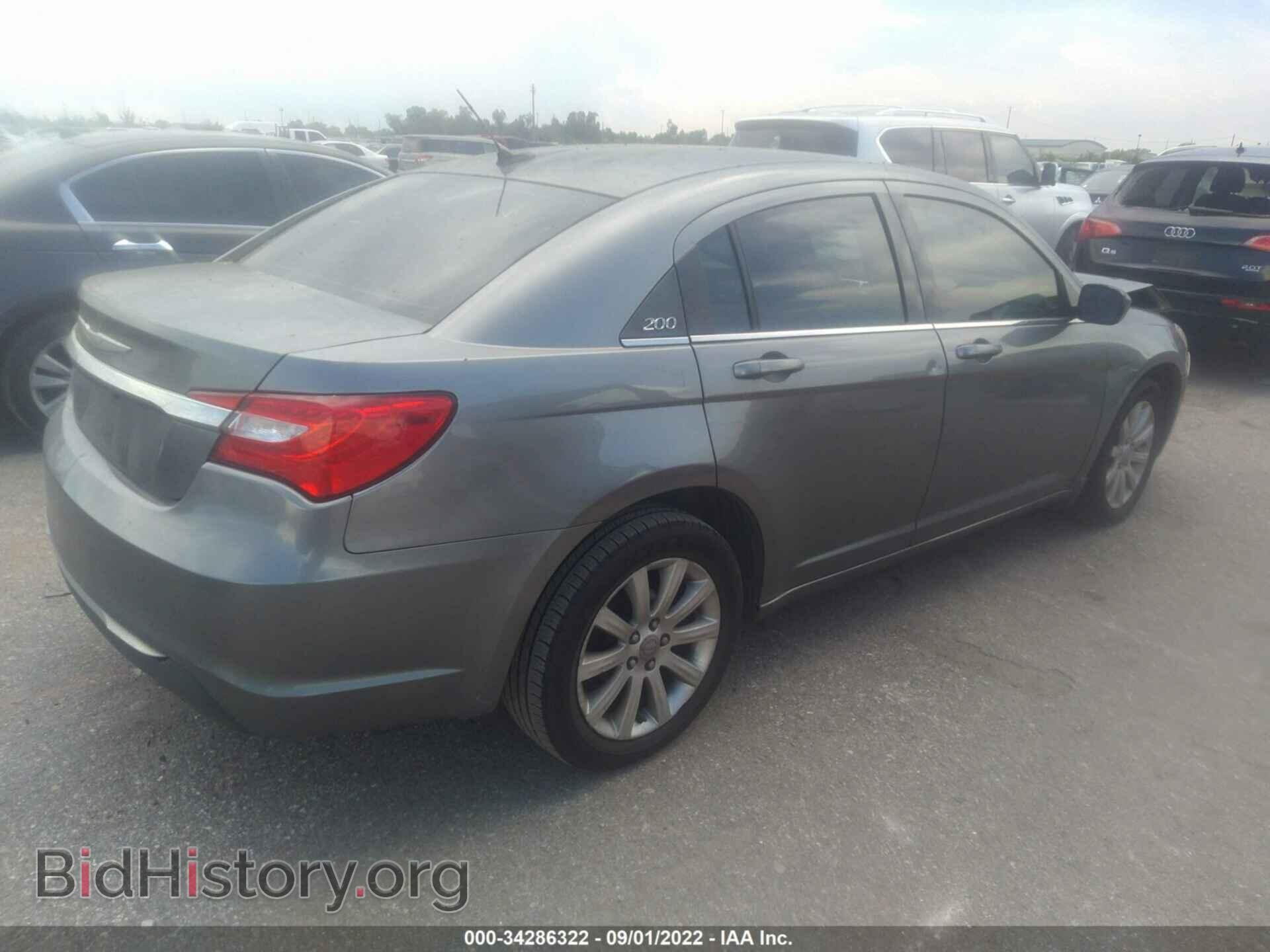 2012 CHRYSLER 200 - VIN: 1C3CCBBBXCN302079 - Фото 4