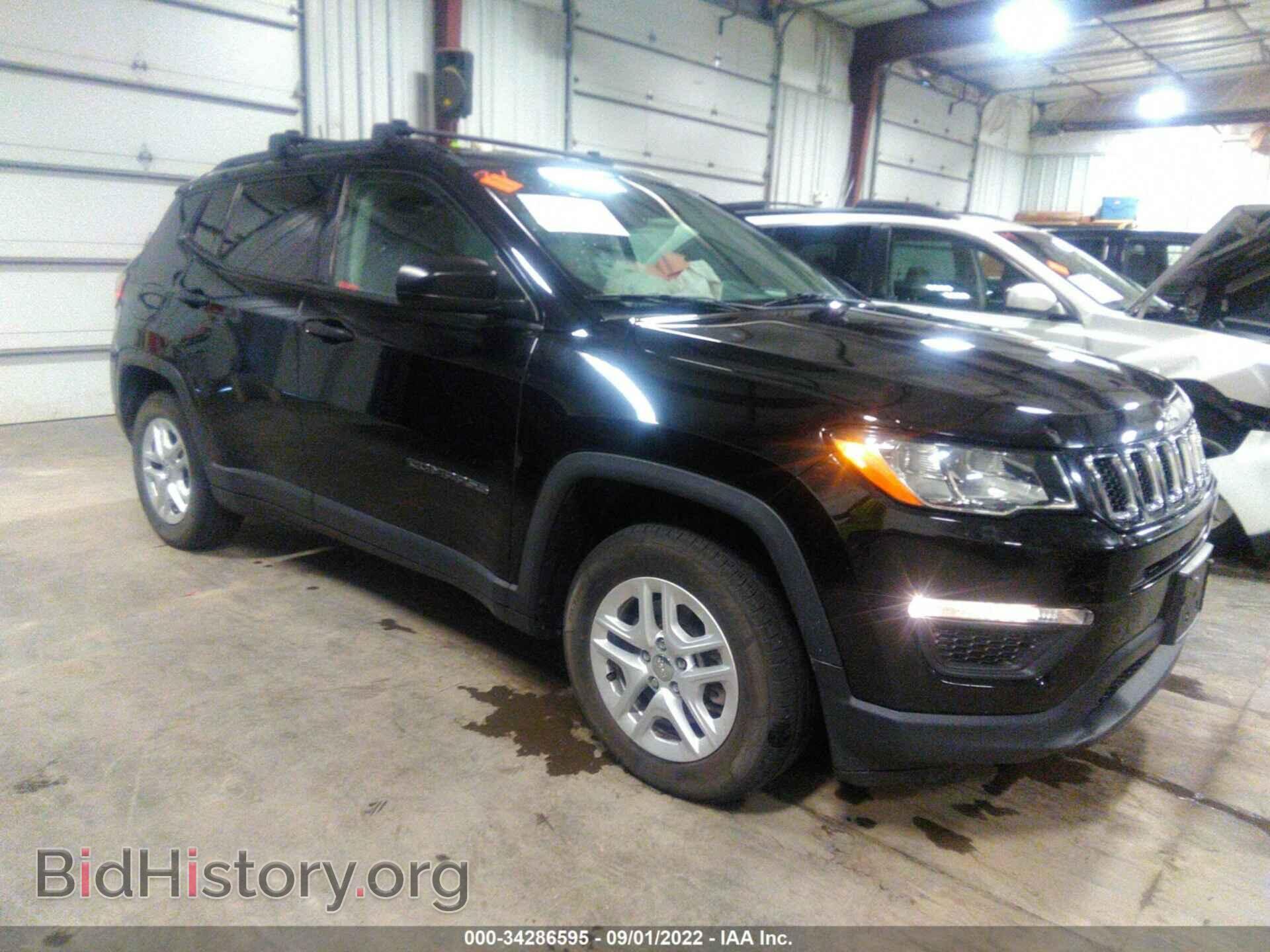 Фотография 3C4NJCABXHT682016 - JEEP COMPASS 2017
