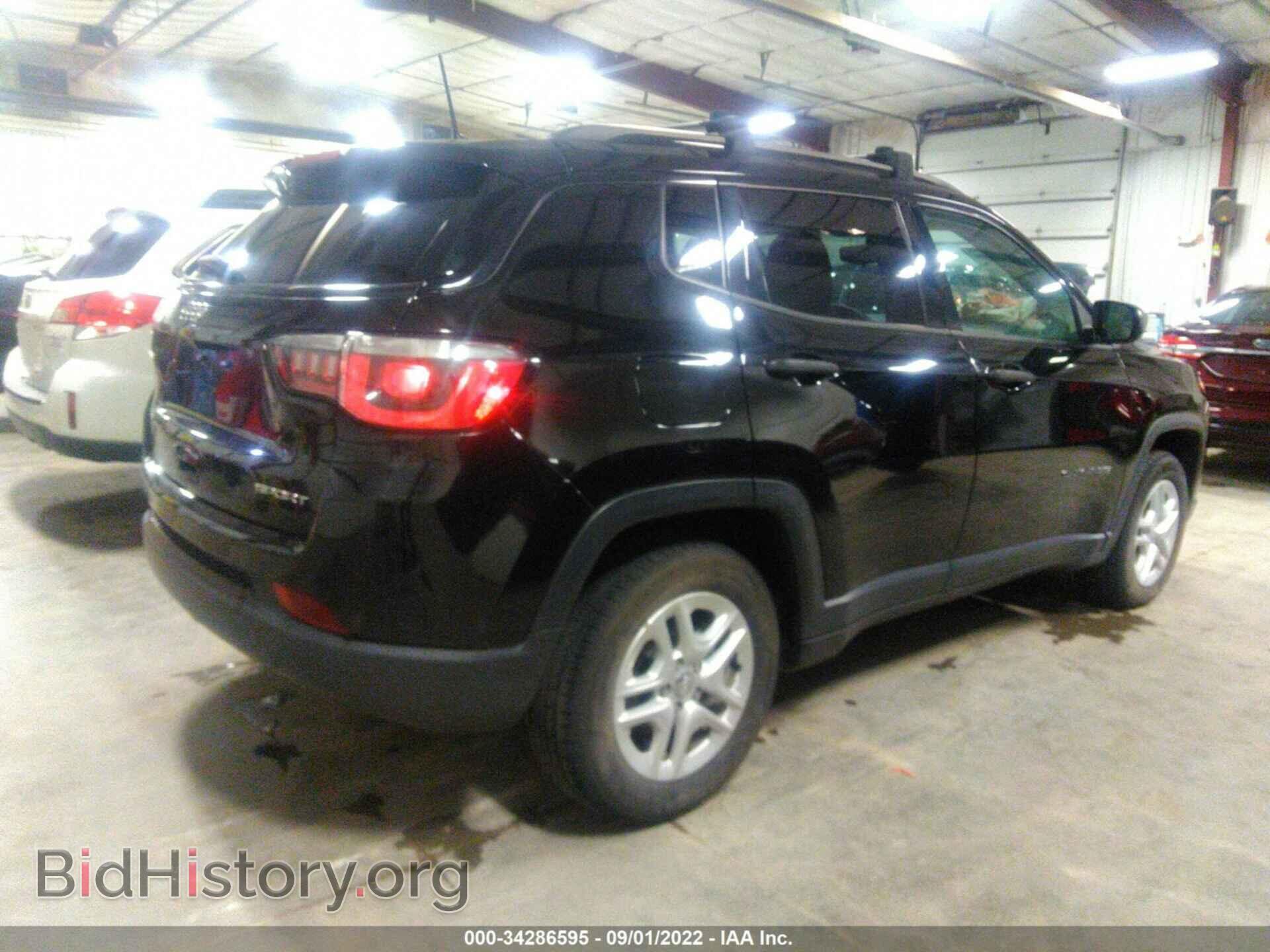2017 JEEP COMPASS - VIN: 3C4NJCABXHT682016 - Photo 4