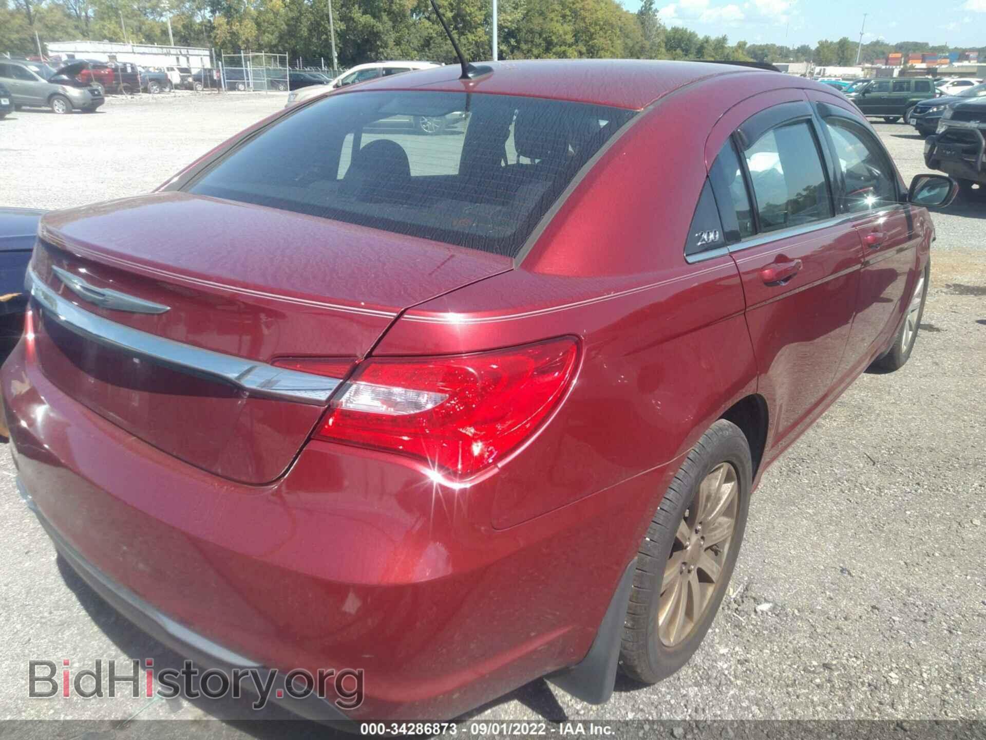 2012 CHRYSLER 200 - VIN: 1C3CCBBB0CN298530 - Photo 4