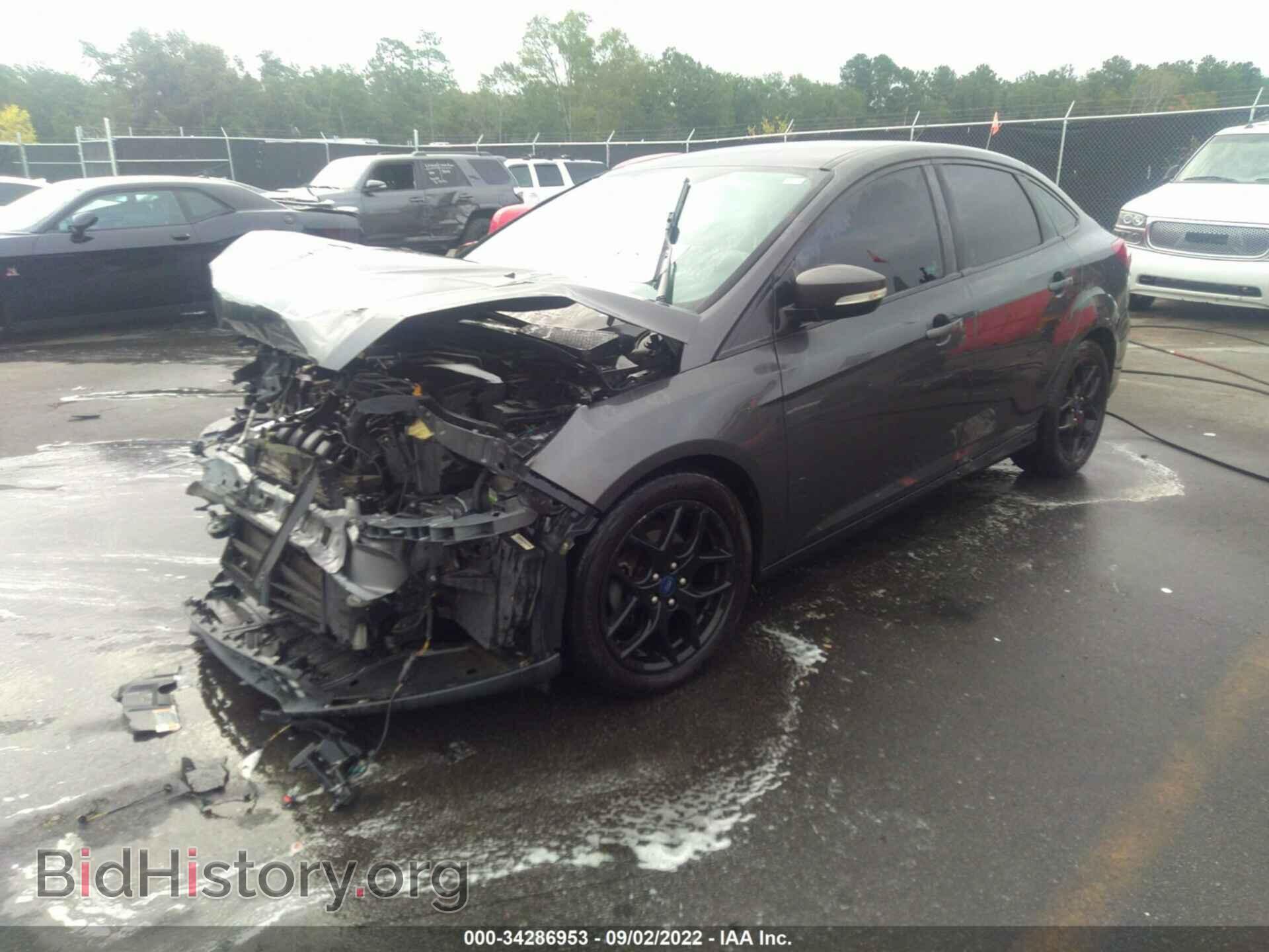 2016 FORD FOCUS - VIN: 1FADP3F29GL355352 - Фото 2