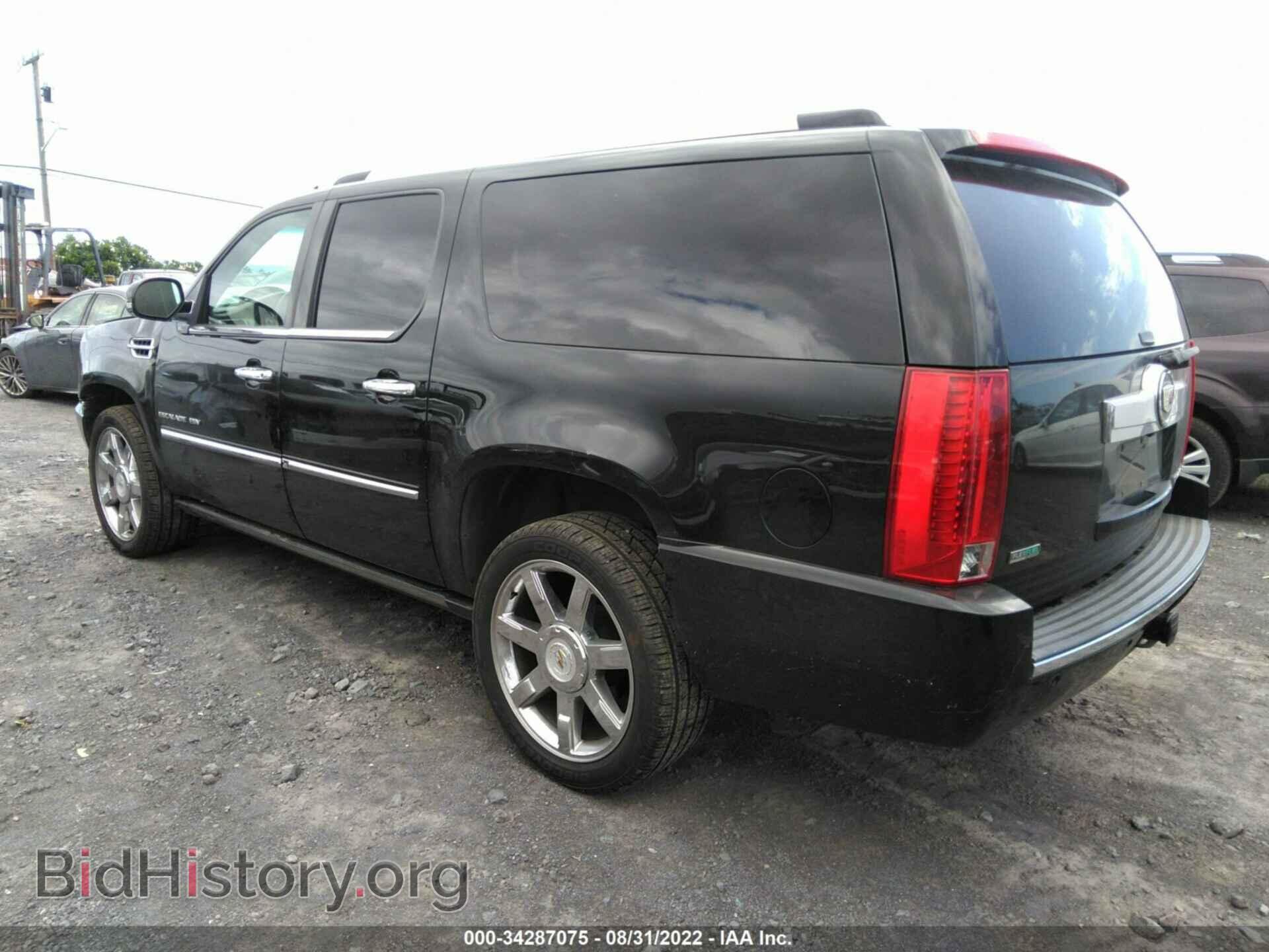 2011 CADILLAC ESCALADE ESV - VIN: 1GYS3JEF9BR181966 - Фото 3