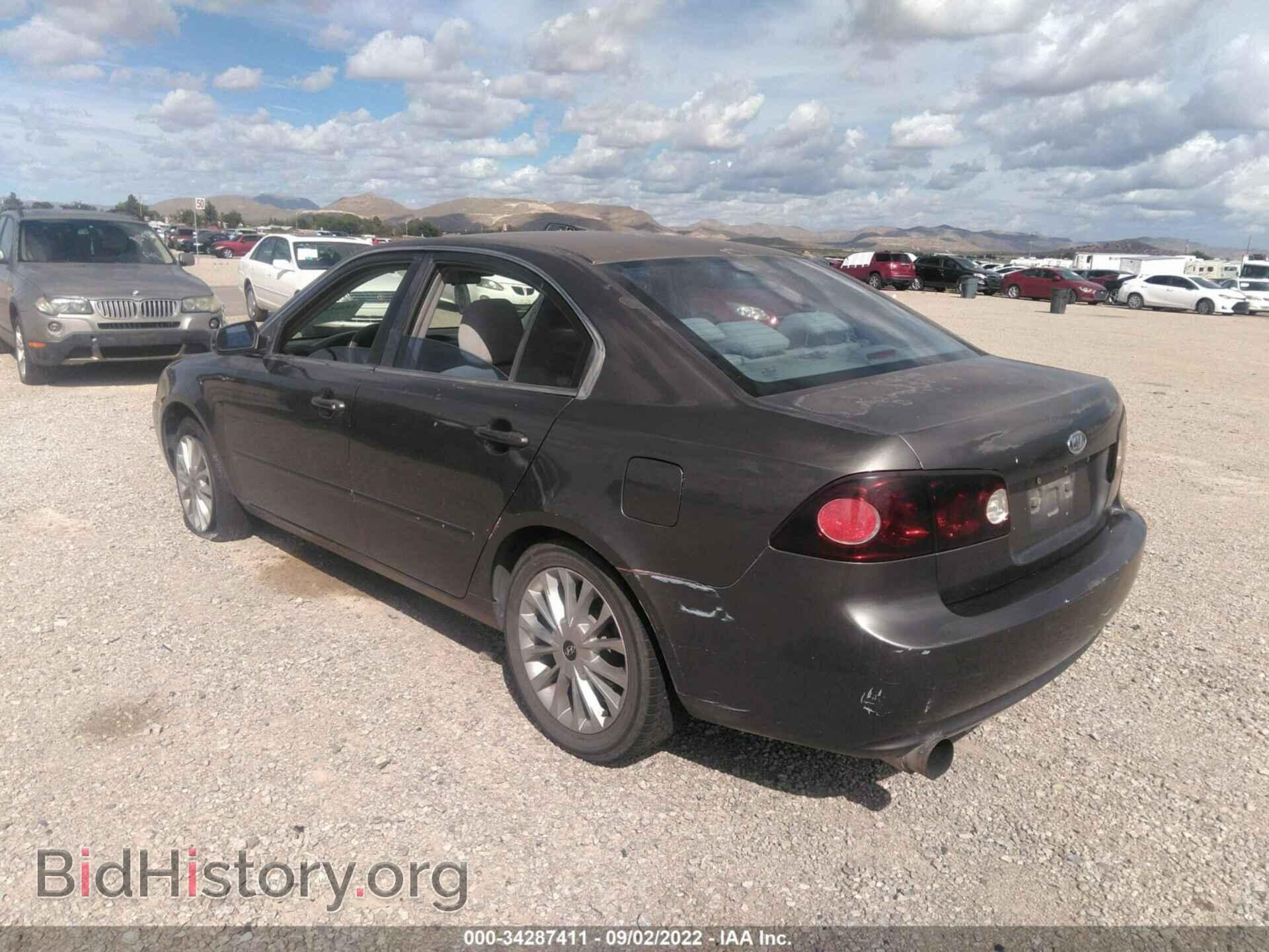 2006 KIA OPTIMA - VIN: KNAGE123965072921 - Фото 3