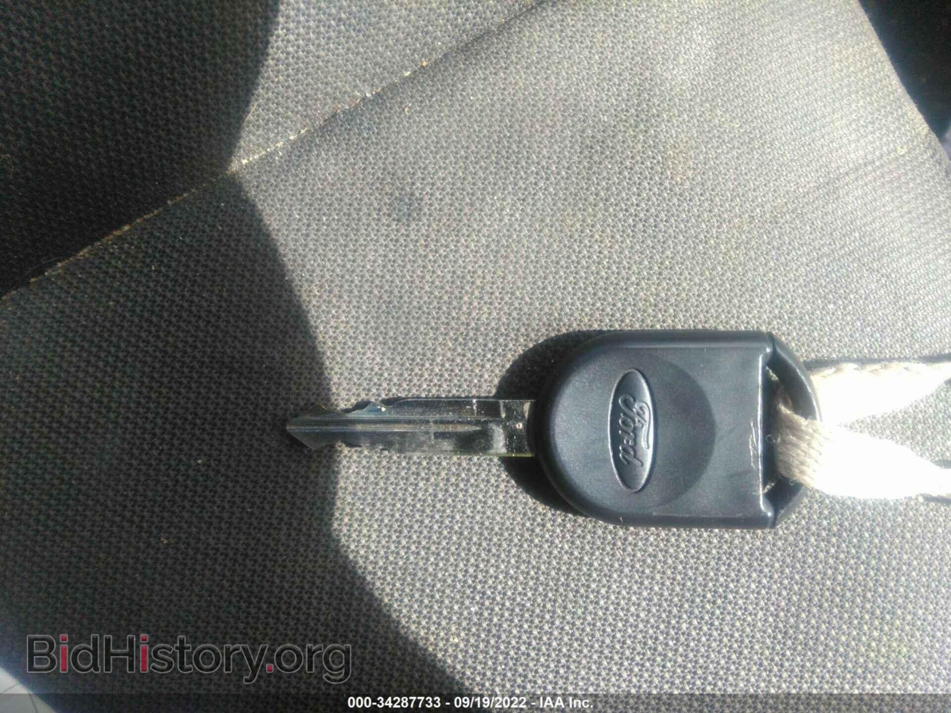 2011 FORD ESCAPE - VIN: 1FMCU0D75BKB36393 - Фото 11
