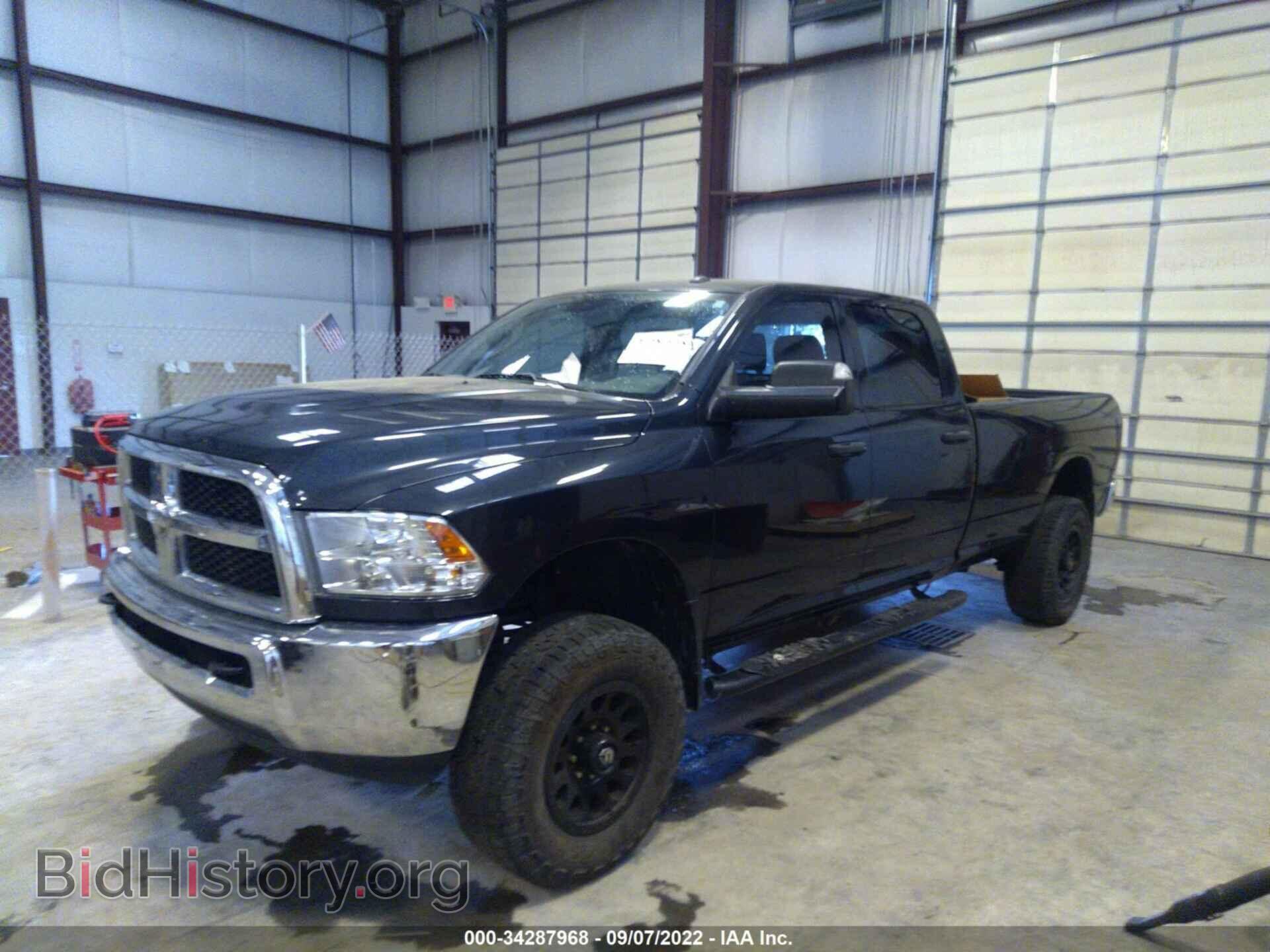 2017 RAM 2500 - VIN: 3C6UR5HL8HG529715 - Фото 2
