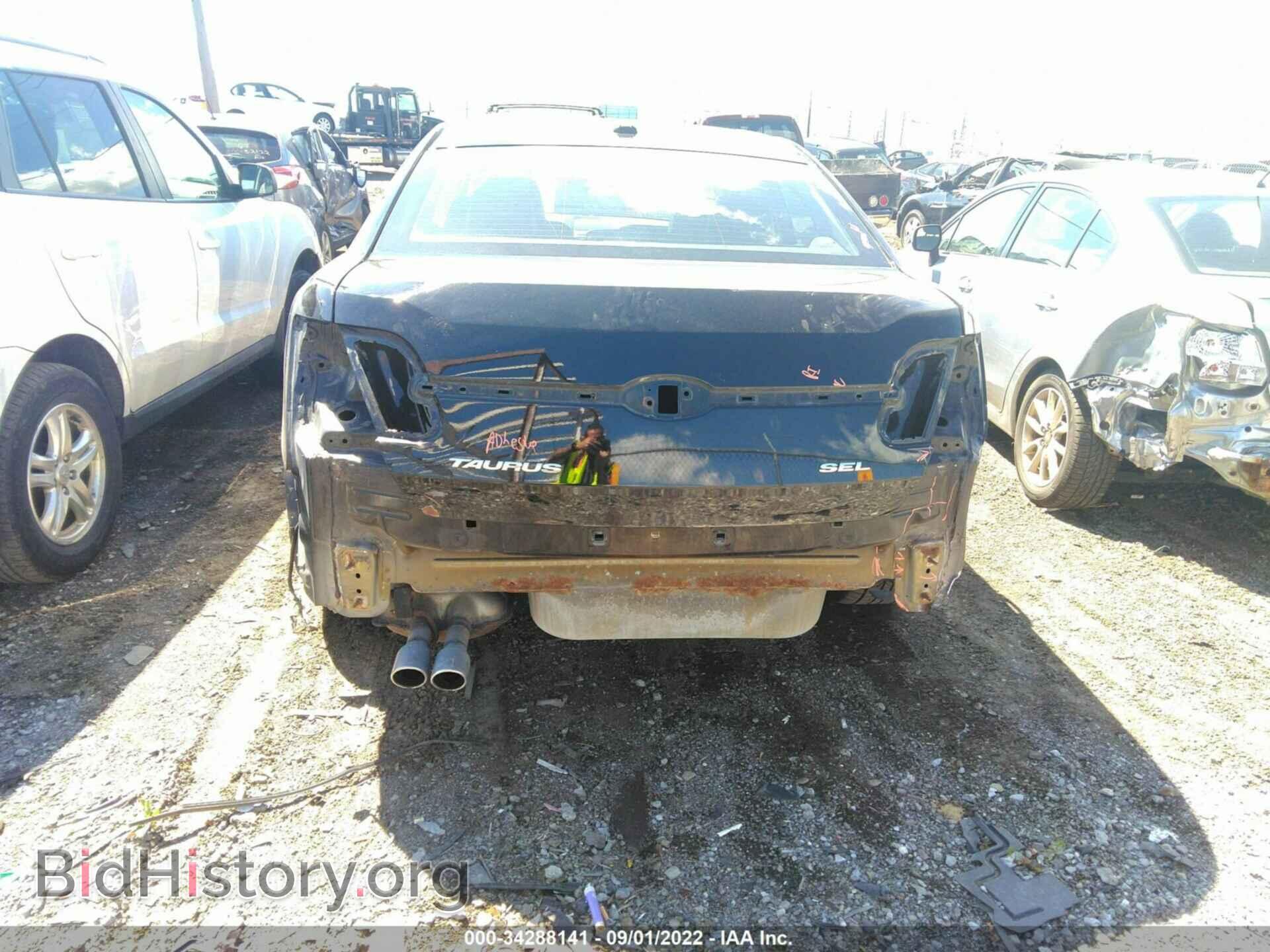 2011 FORD TAURUS - VIN: 1FAHP2EW6BG188885 - Фото 6