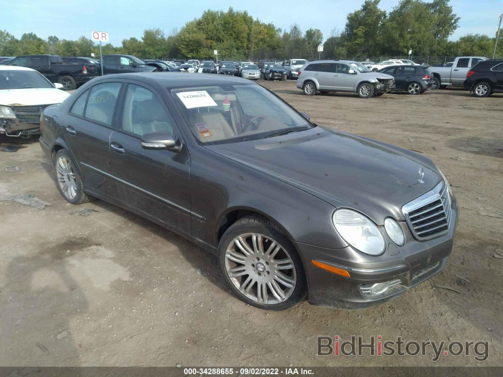 Photo WDBUF87X78B287417 - MERCEDES-BENZ E-CLASS 2008