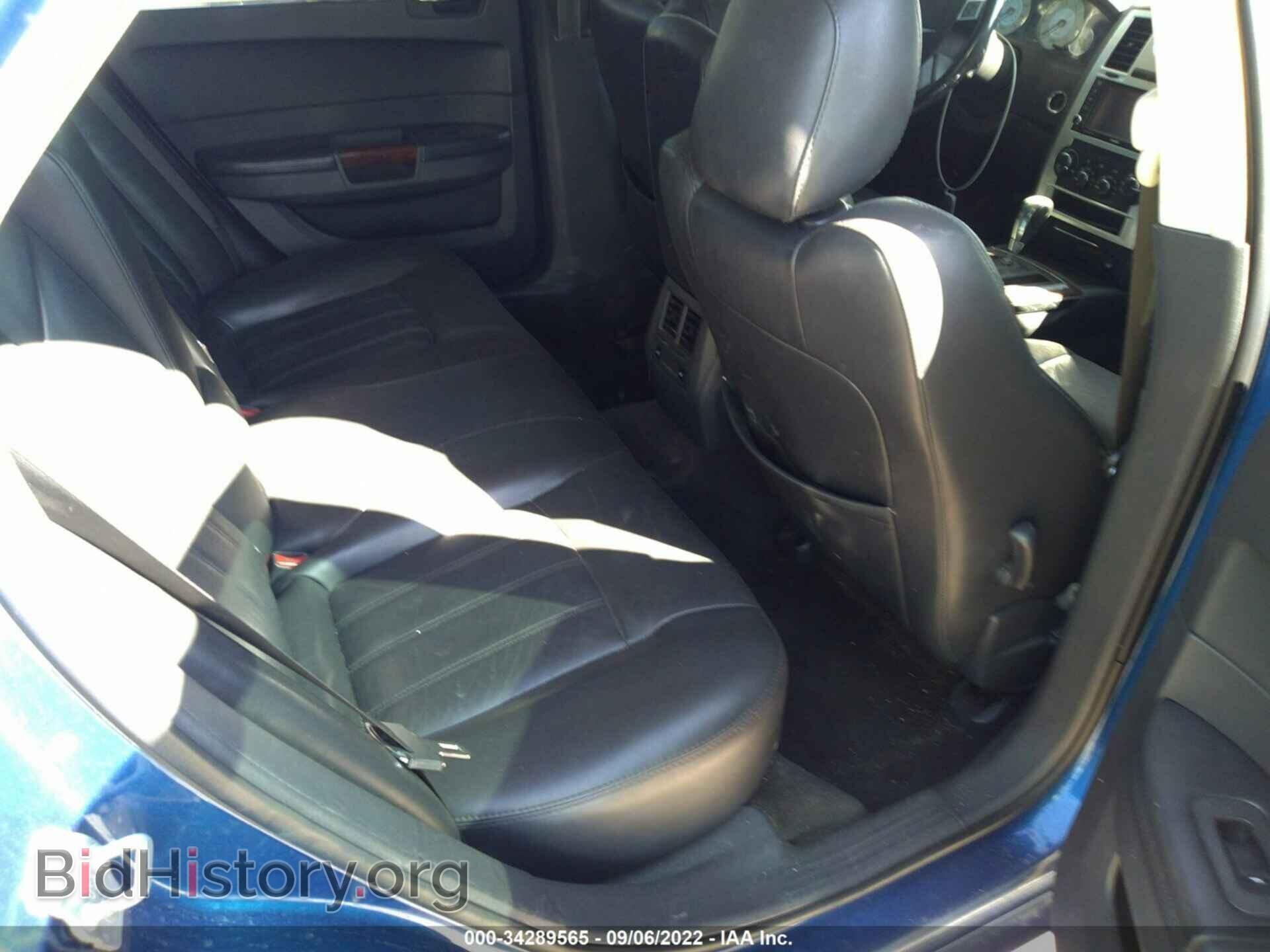 2010 CHRYSLER 300 - VIN: 2C3CA6CT6AH330780 - Фото 8
