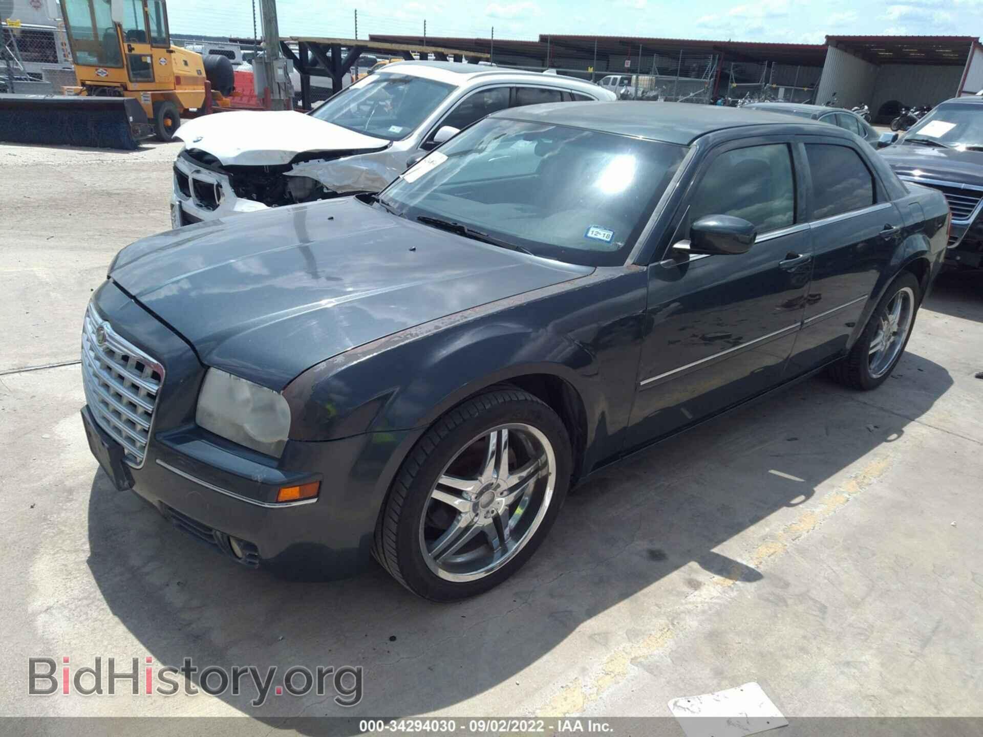 2007 CHRYSLER 300 - VIN: 2C3KA53G07H737995 - Фото 2