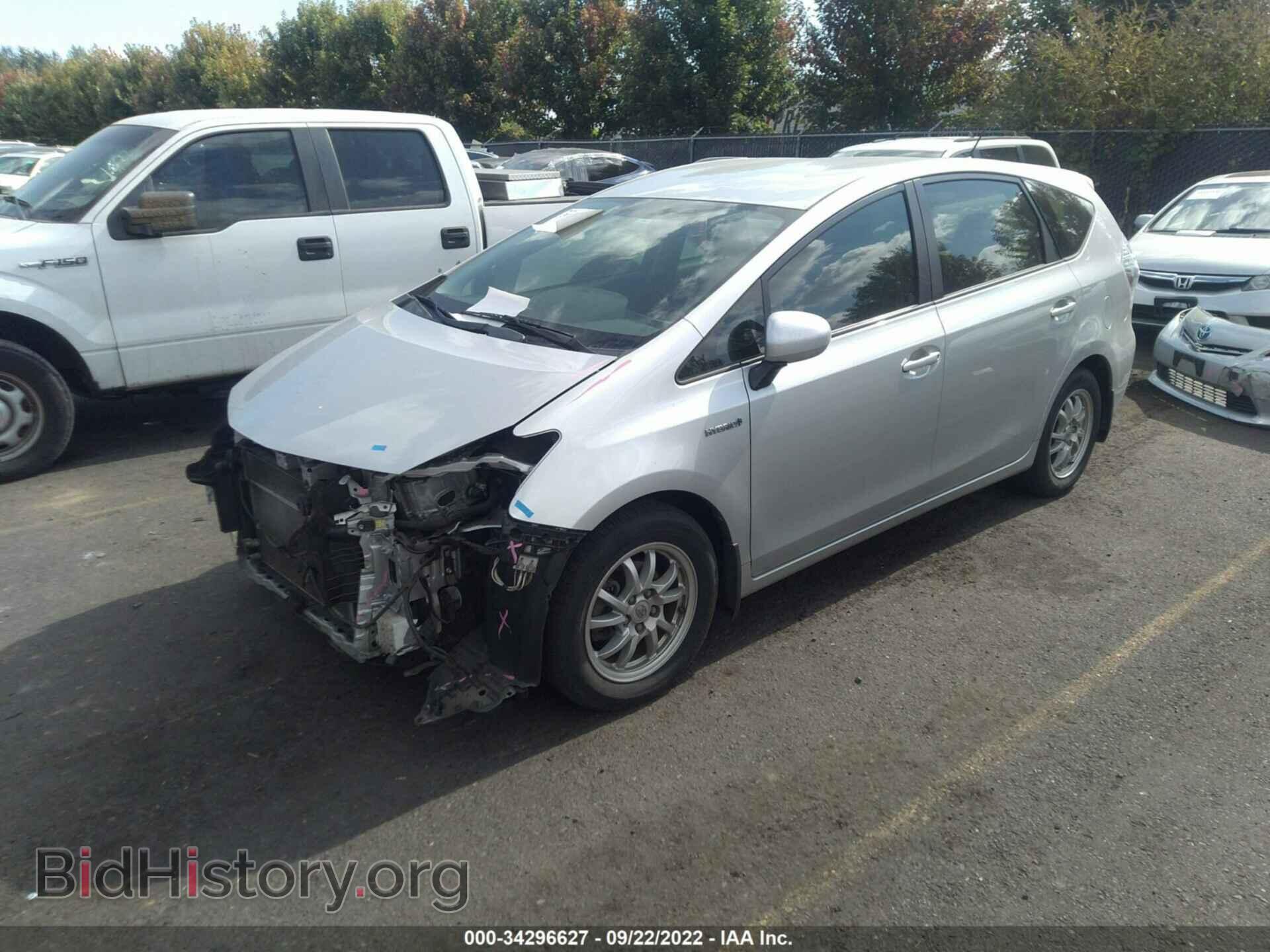 2014 TOYOTA PRIUS V - VIN: JTDZN3EU2EJ006471 - Фото 2
