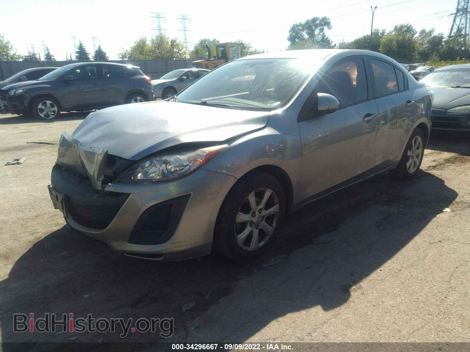 2011 MAZDA MAZDA3 - VIN: JM1BL1VF5B1496820 - Фото 2