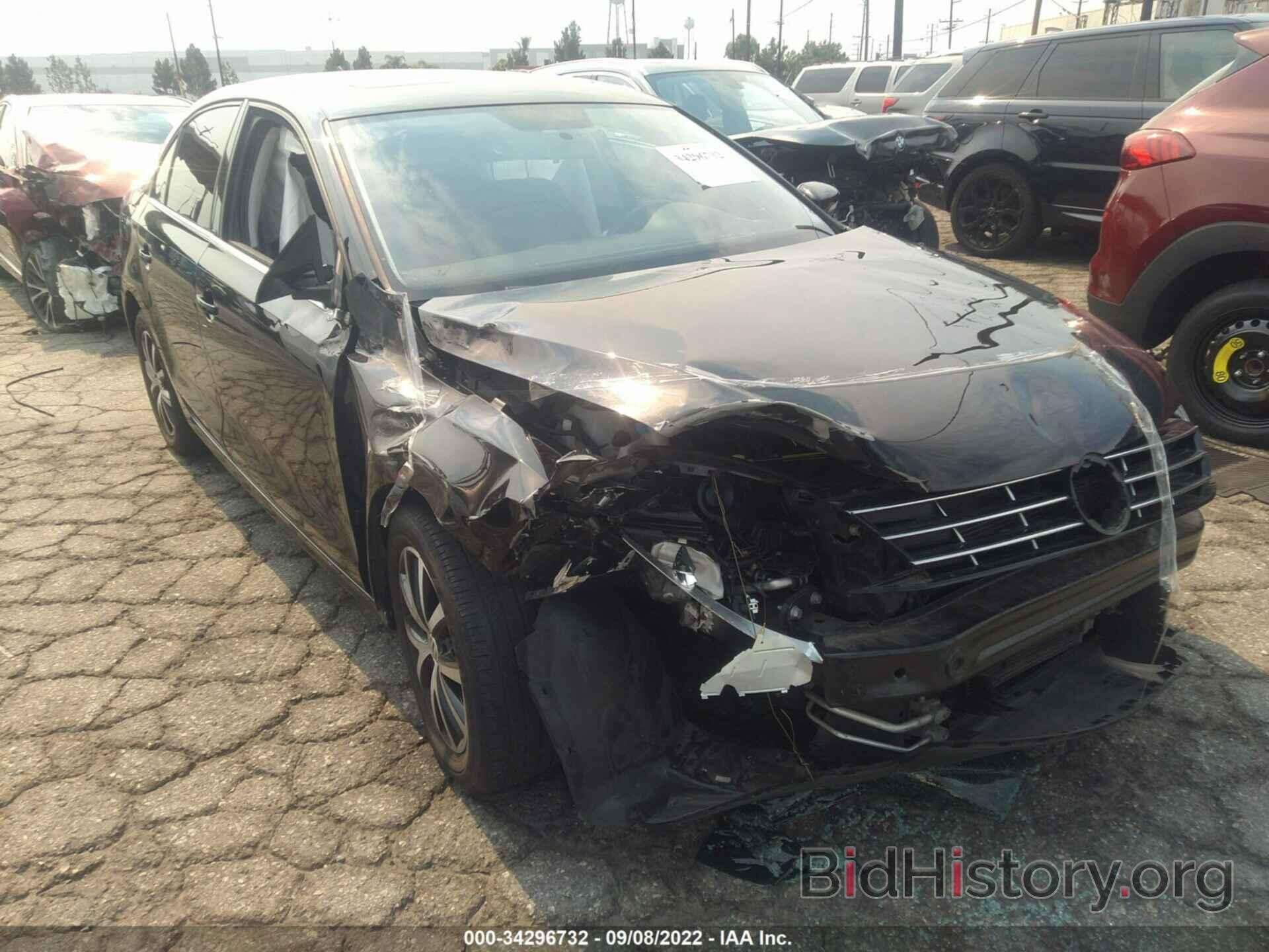 Photo 3VWDB7AJXJM228868 - VOLKSWAGEN JETTA 2018