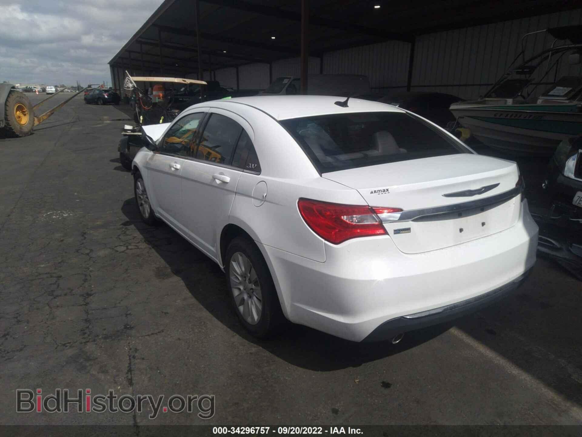 2013 CHRYSLER 200 - VIN: 1C3CCBAG0DN743122 - Фото 3