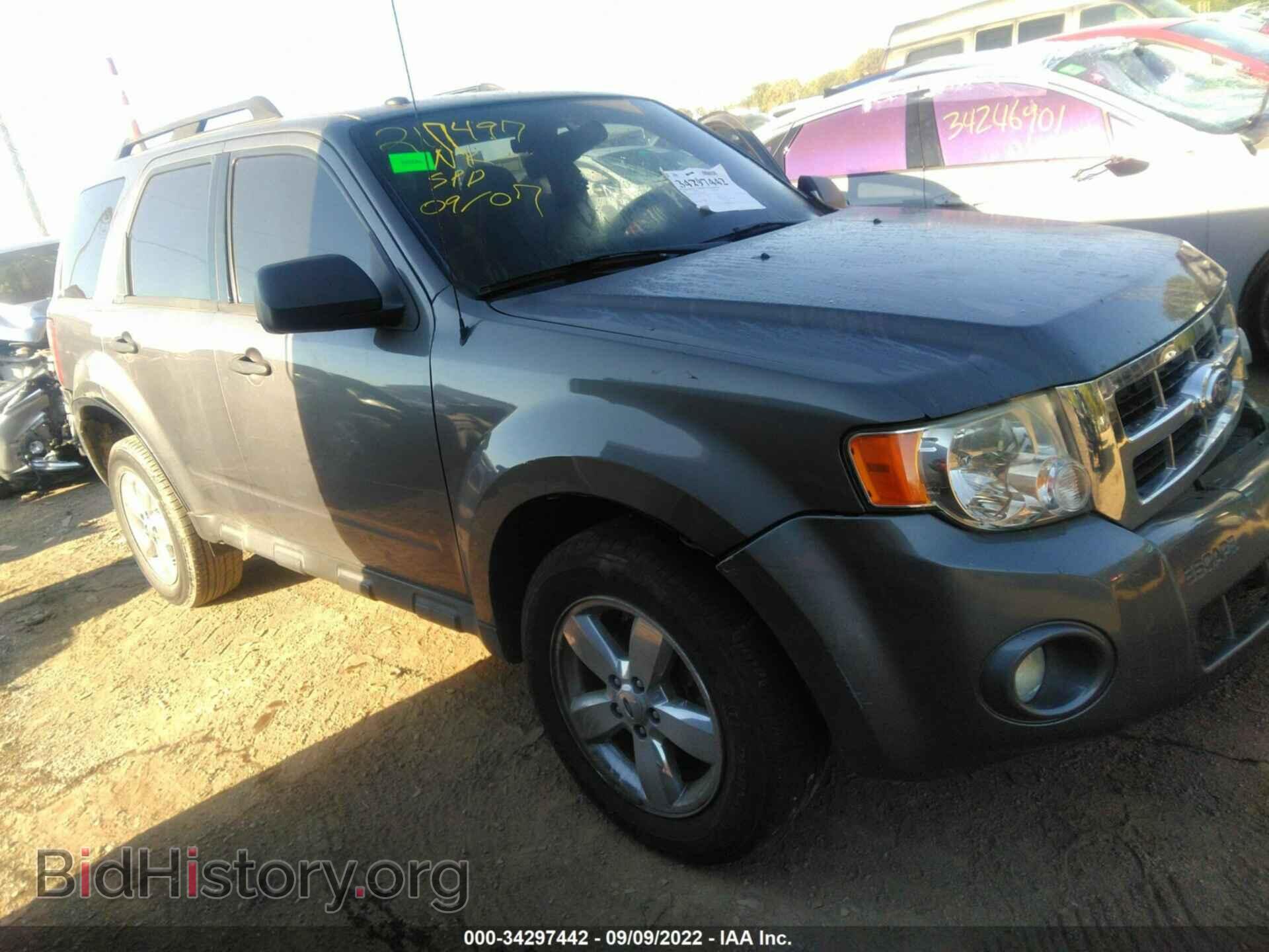 Фотография 1FMCU0D7XBKC58330 - FORD ESCAPE 2011