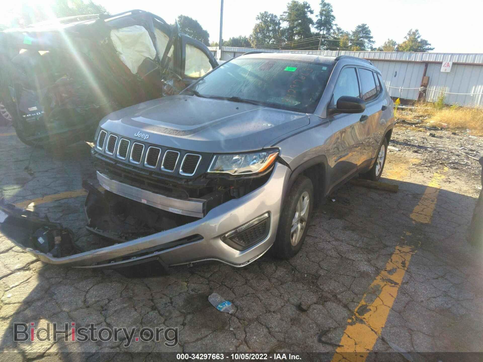 2018 JEEP COMPASS - VIN: 3C4NJCAB9JT286214 - Фото 2