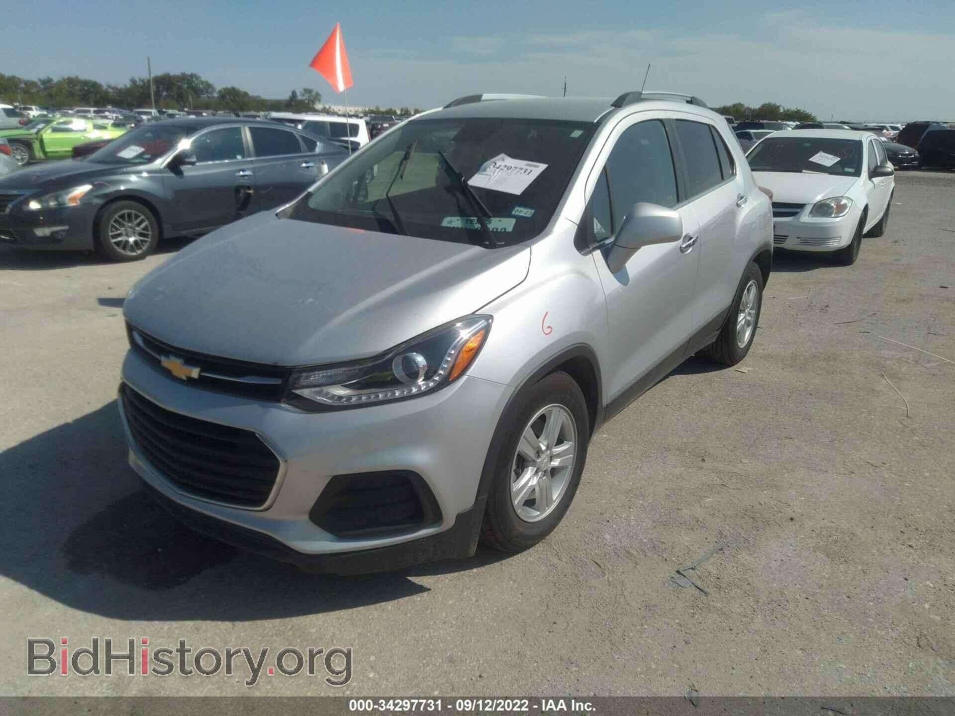 2019 CHEVROLET TRAX - VIN: 3GNCJLSB5KL353342 - Фото 2