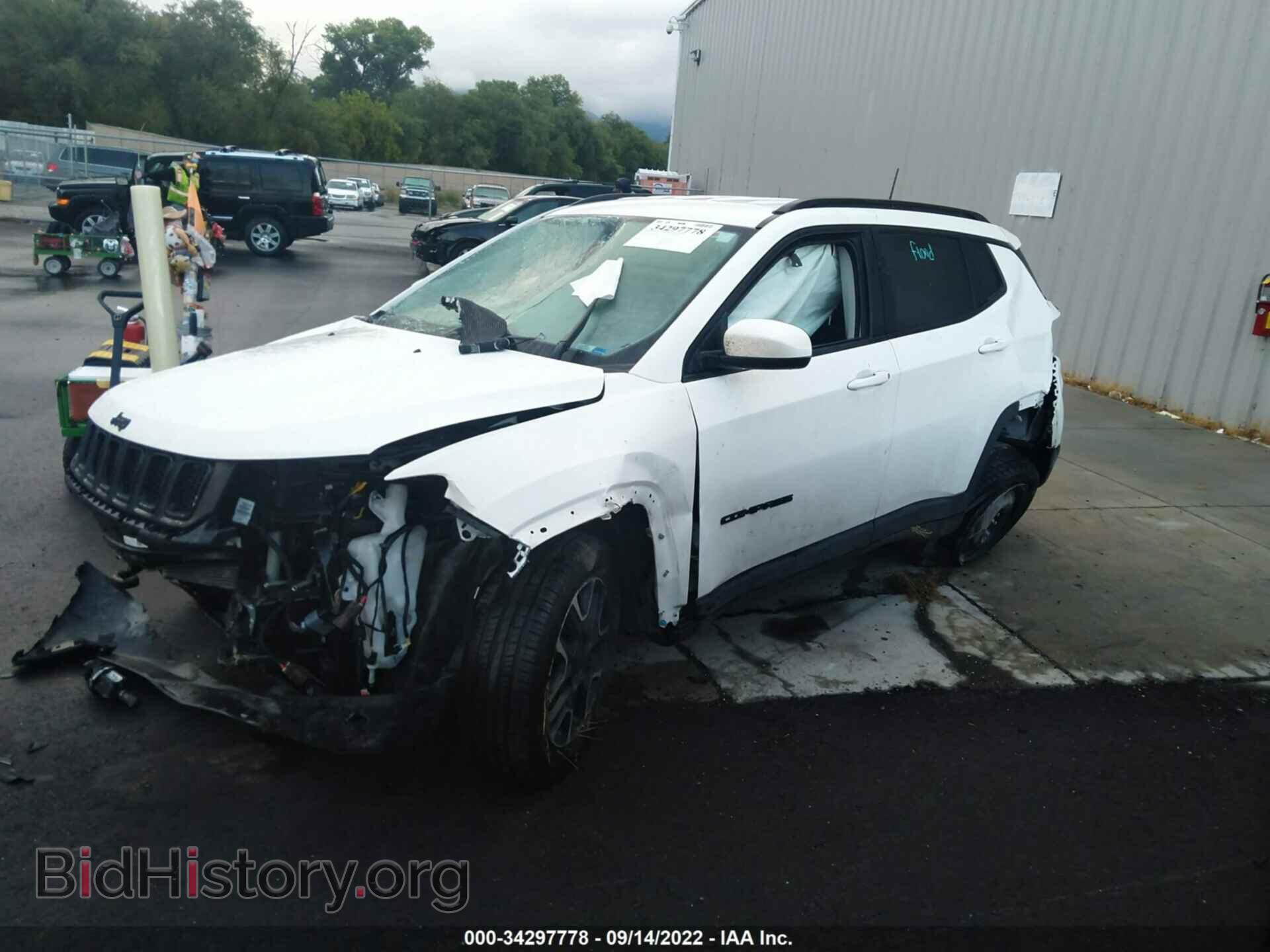 2020 JEEP COMPASS - VIN: 3C4NJDAB2LT174606 - Фото 2