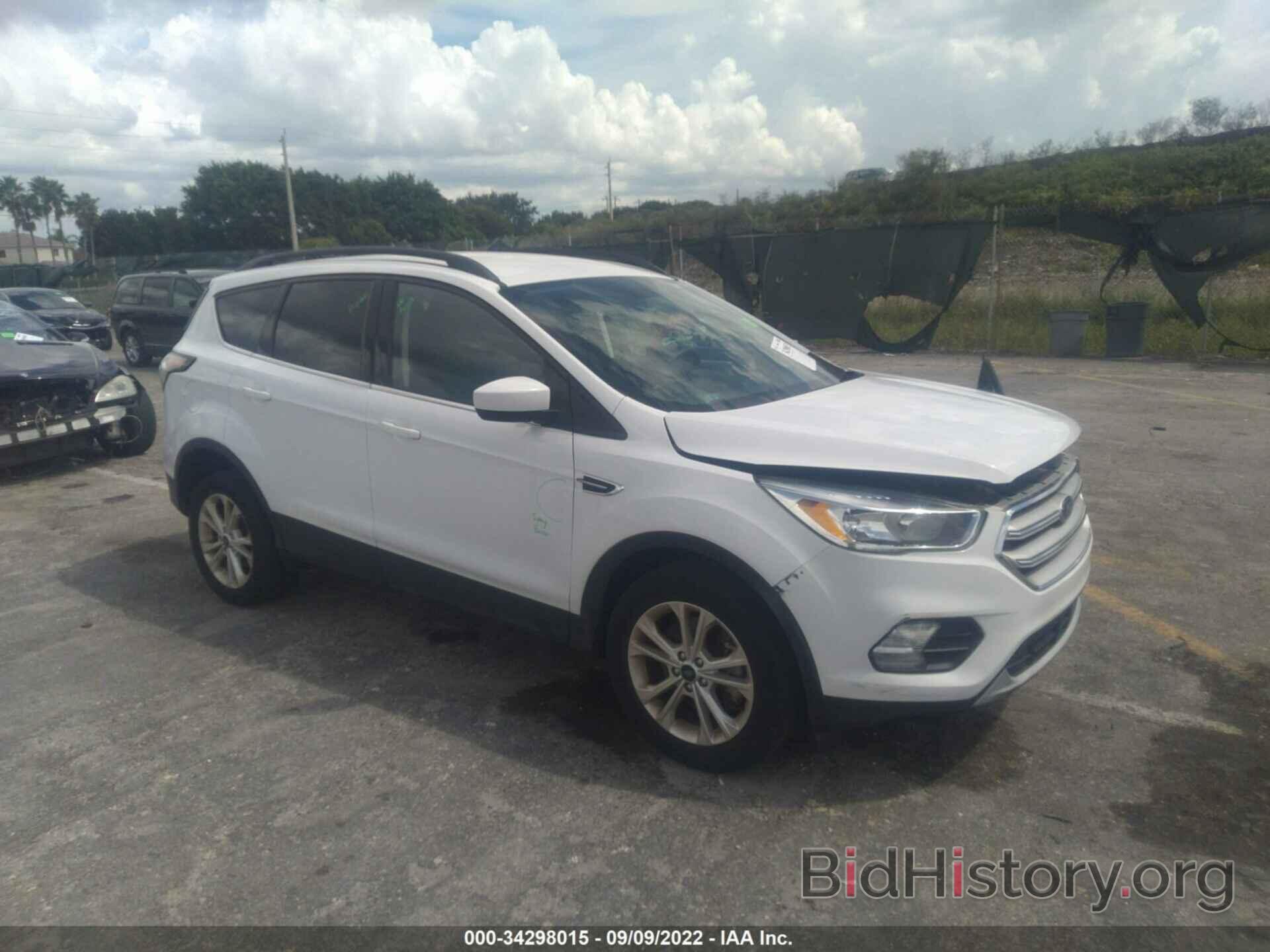 Photo 1FMCU9GD0JUD47459 - FORD ESCAPE 2018