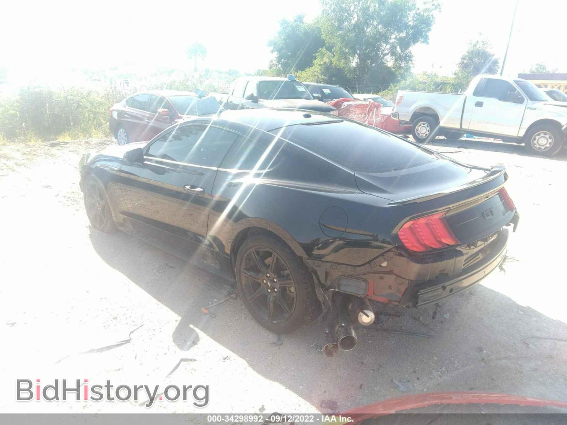2018 FORD MUSTANG - VIN: 1FA6P8CF6J5146837 - Фото 3