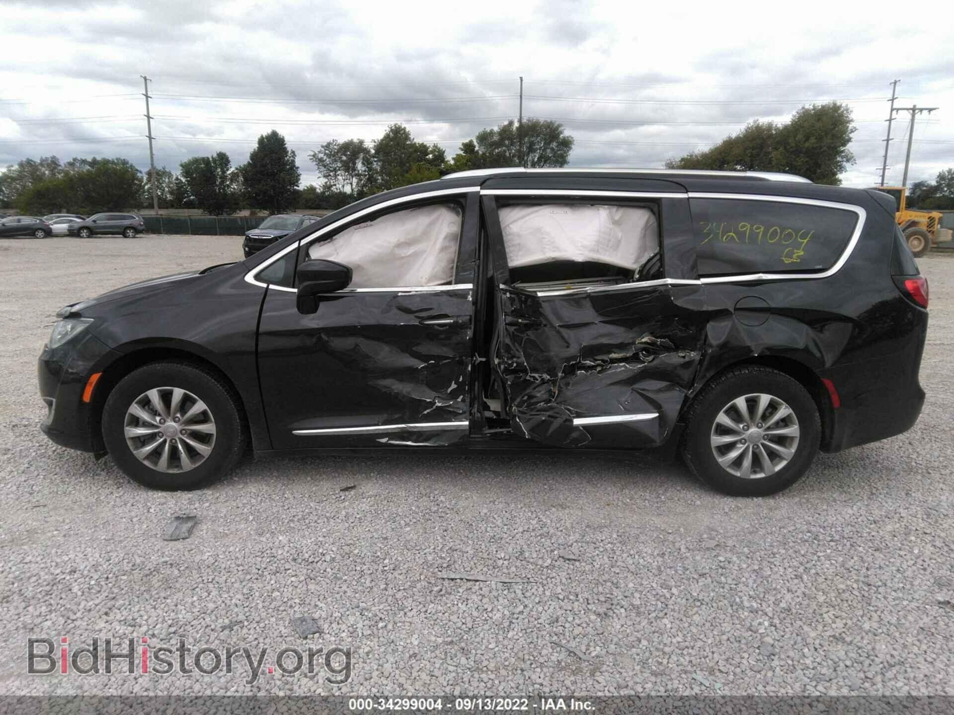 2019 CHRYSLER PACIFICA - VIN: 2C4RC1BG7KR650306 - Фото 6