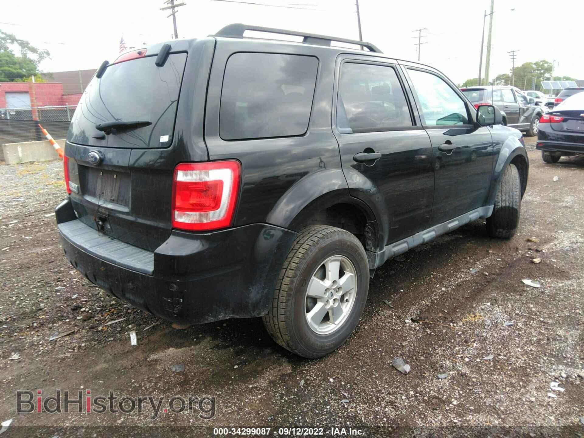 2011 FORD ESCAPE - VIN: 1FMCU0D72BKC15729 - Photo 4