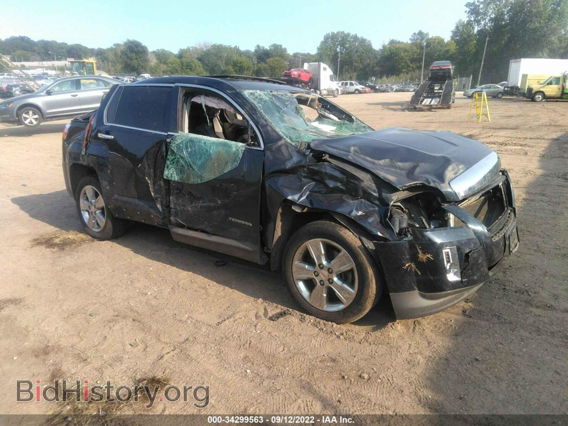 Фотография 2GKFLXEK8F6213996 - GMC TERRAIN 2015