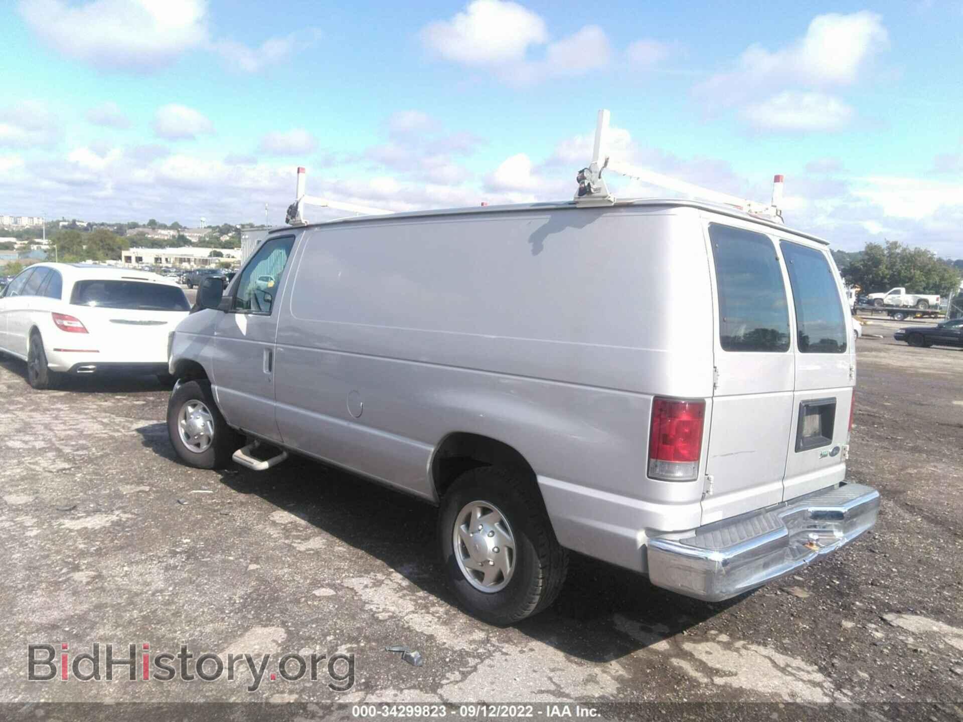 2010 FORD ECONOLINE CARGO VAN - VIN: 1FTNE2EW0ADA18573 - Photo 3