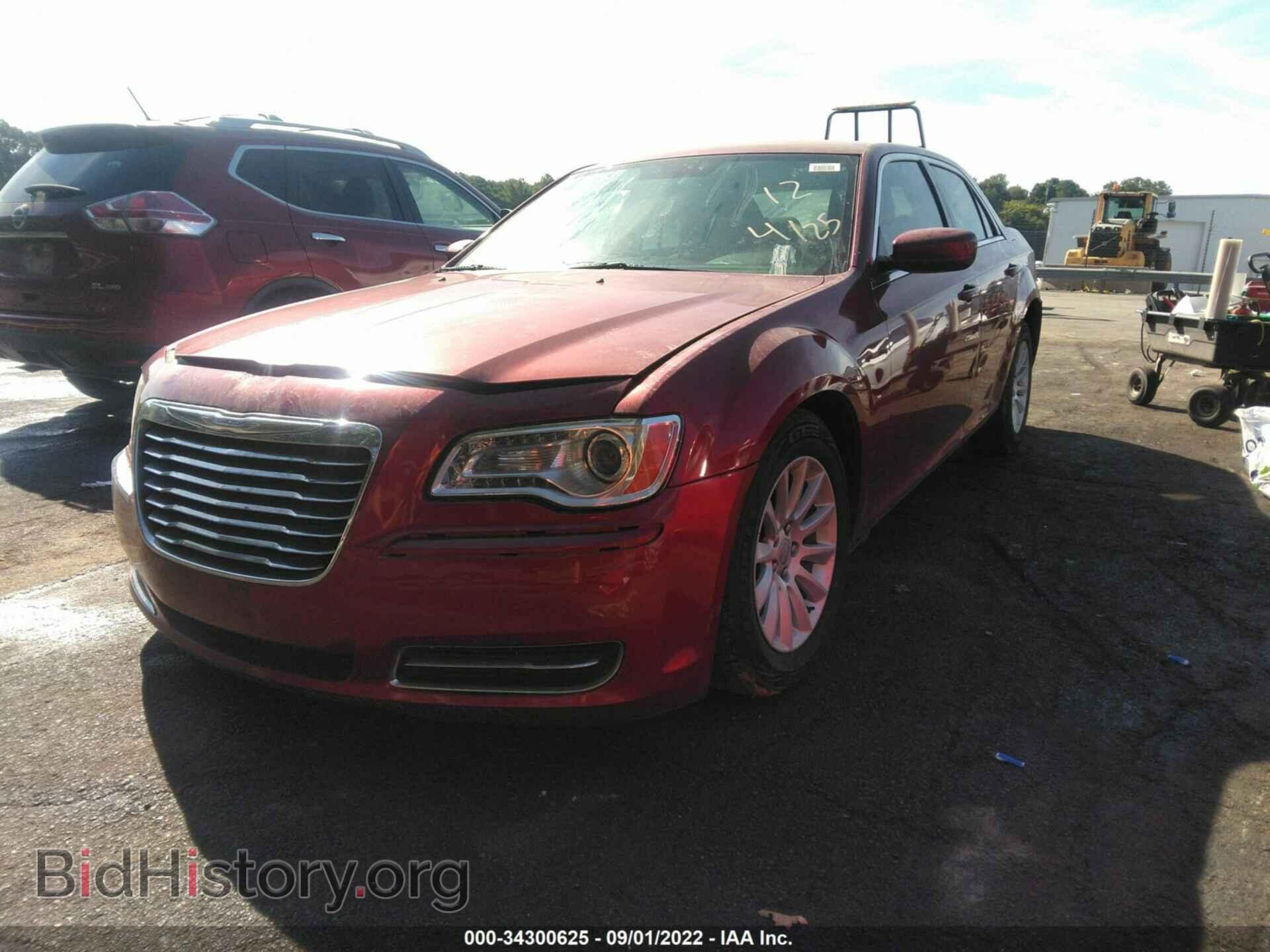 2012 CHRYSLER 300 - VIN: 2C3CCAAG7CH312889 - Photo 2